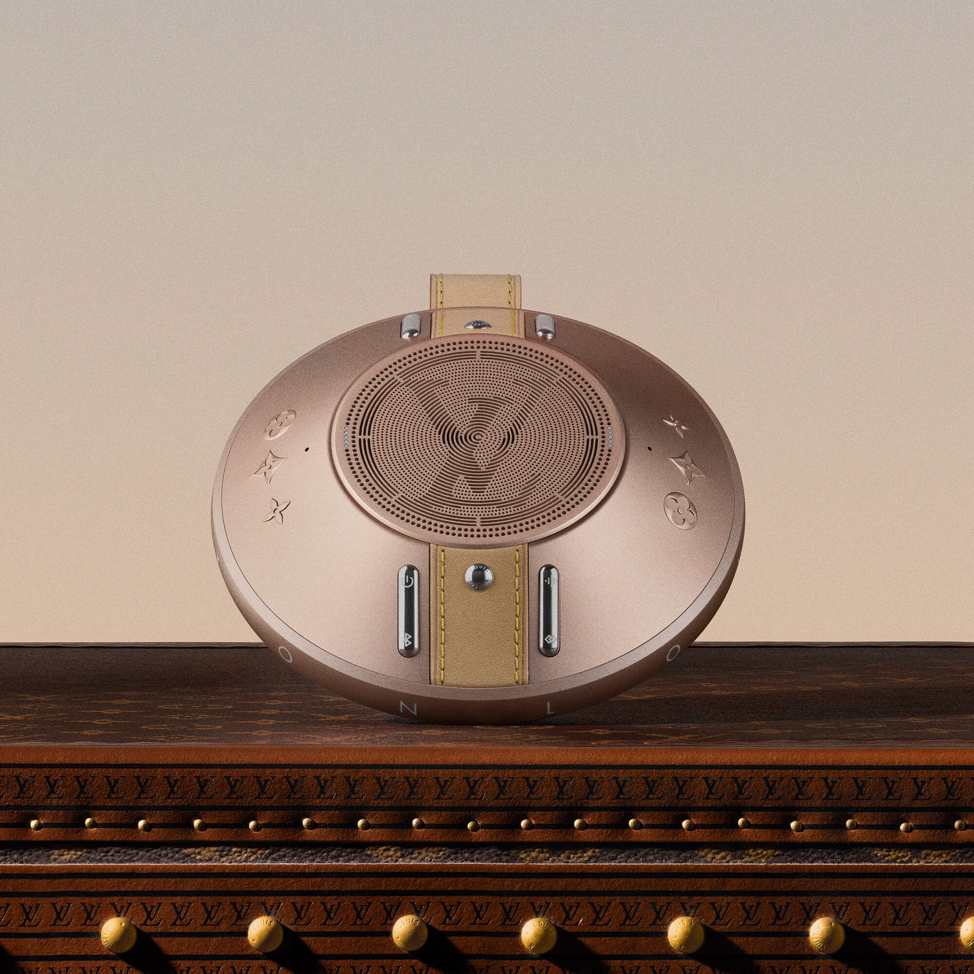  Relojería Relojes conectados 
  Altavoz LV Nanograma Copper
 | Louis Vuitton ® (Ampliar producto)
