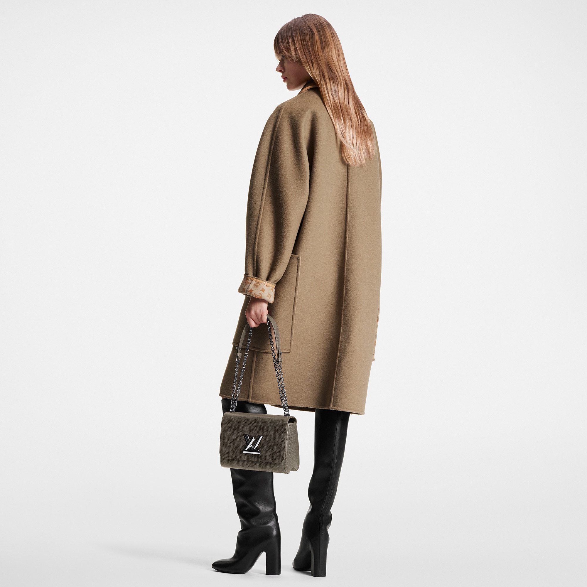  Ready to Wear Abrigos y chaquetas Abrigo de doble vista con cuello extraíble | Louis Vuitton ® (Ampliar producto)