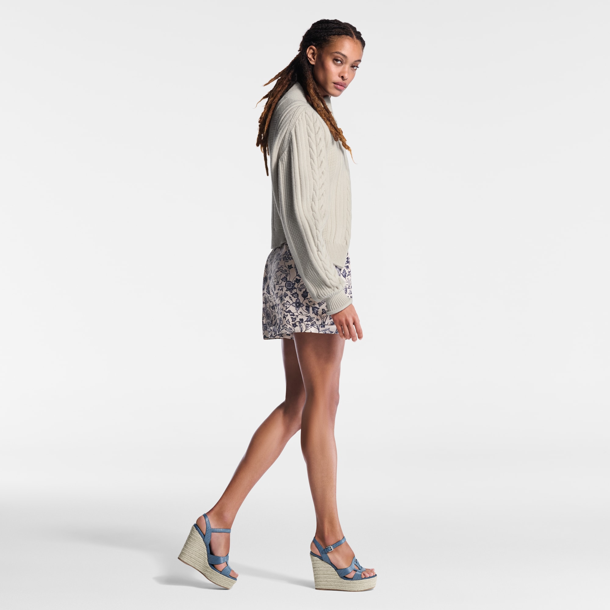  Zapatos Sandalias y Alpargatas Alpargata de cuña LV Isola | Louis Vuitton ® (Ampliar producto)