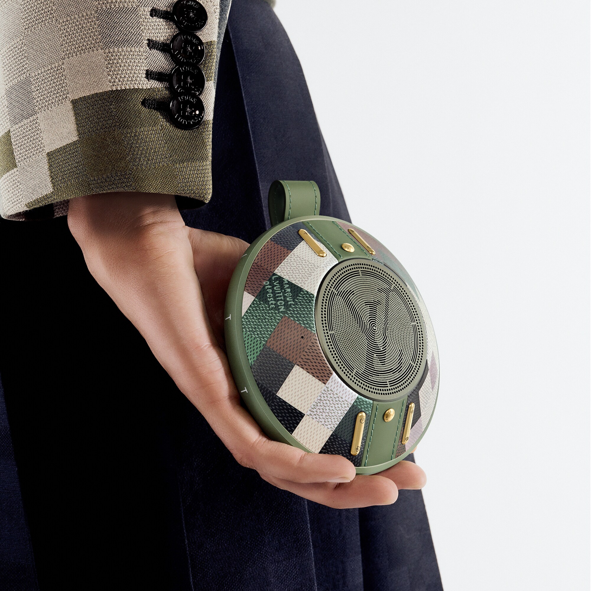  Relojería Relojes conectados Altavoz LV Nanograma Damoflage | Louis Vuitton ® (Ampliar producto)