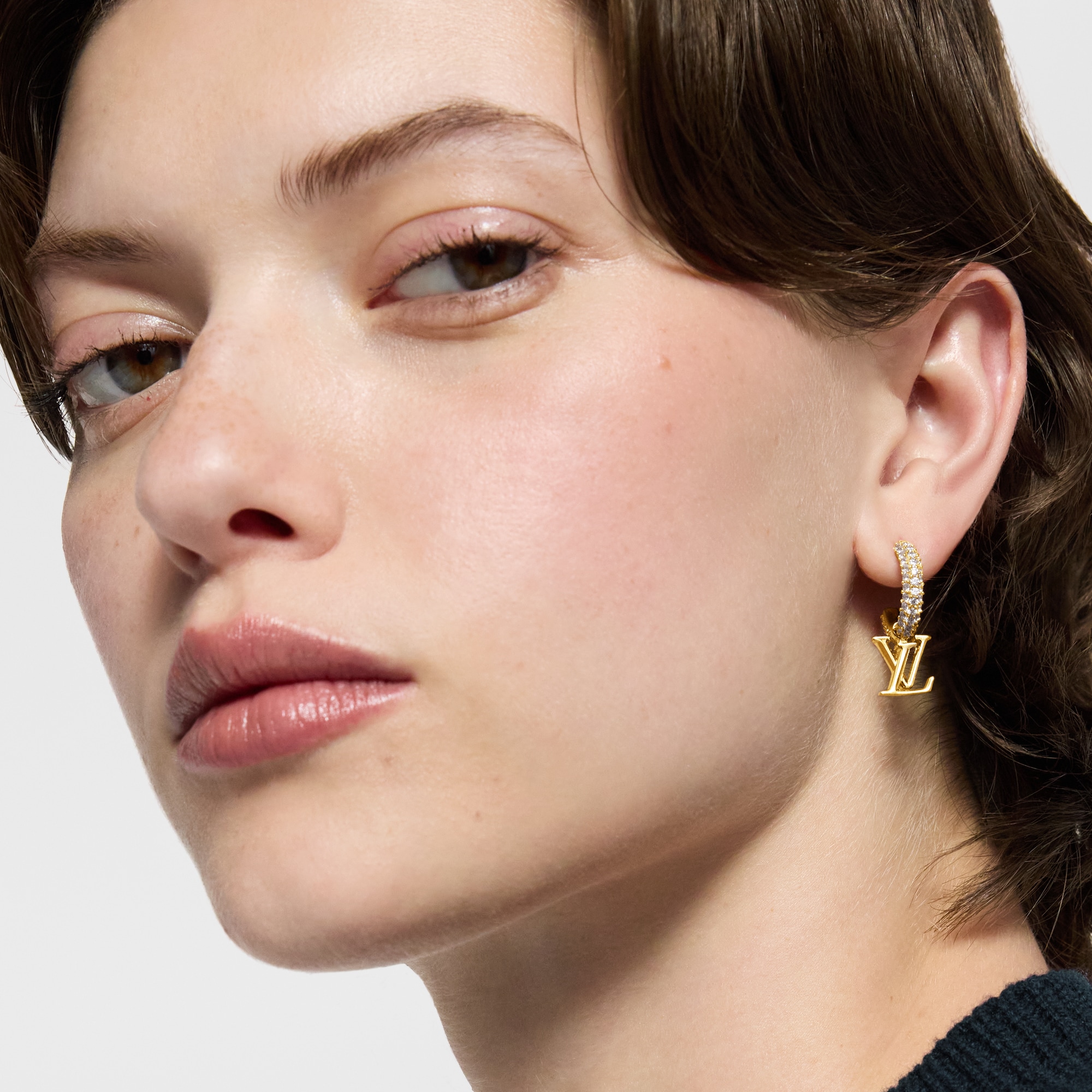 S00 Bisutería Toda la Bisutería Aretes LV Iconic | Louis Vuitton ® (Ampliar producto)