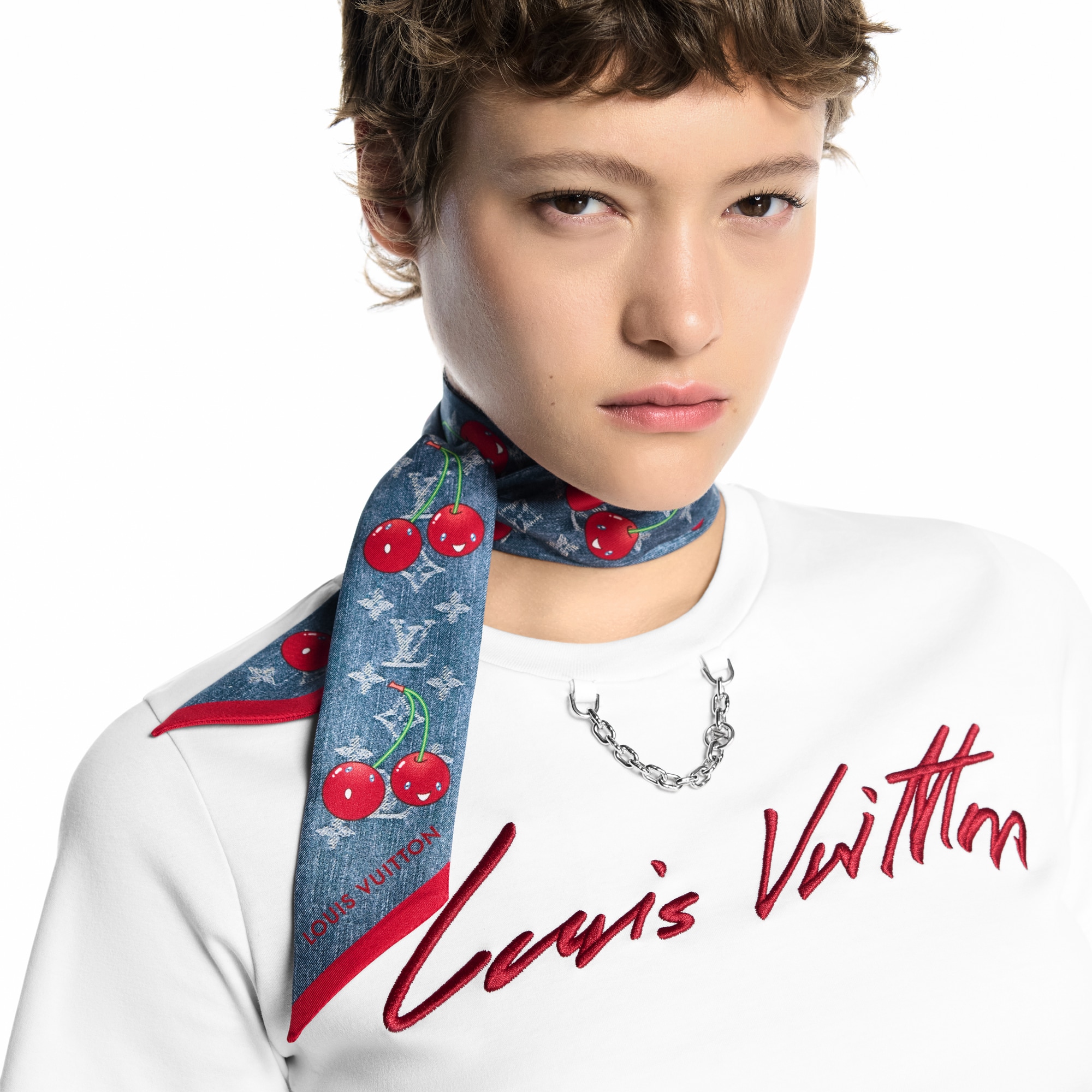 S00 Accesorios Pañuelos de seda y bandanas Bandana Denim Cerise LV x TM | Louis Vuitton ® (Ampliar producto)