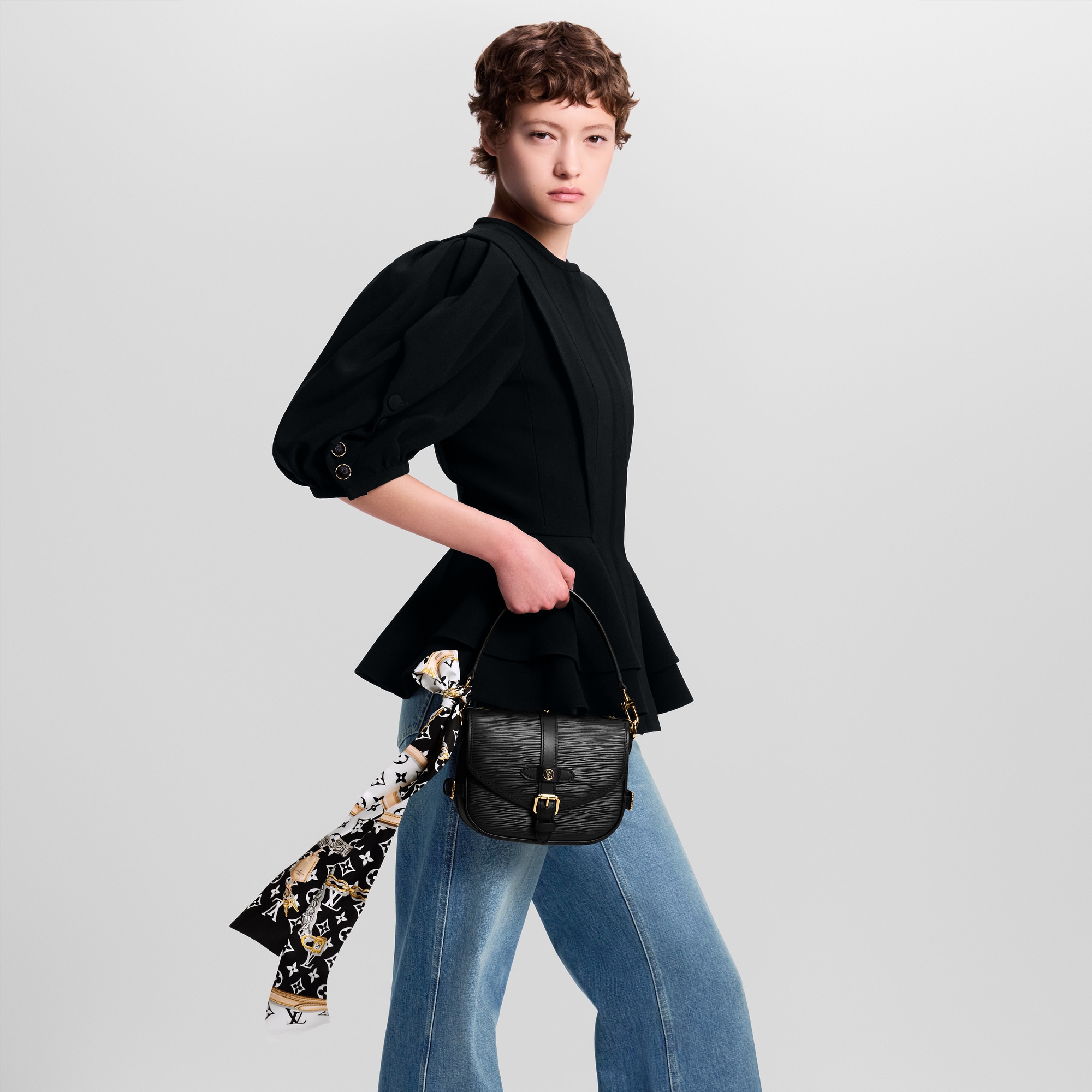 S00 Accesorios Pañuelos de seda y bandanas Bandana Monogram Confidential | Louis Vuitton ® (Ampliar producto)