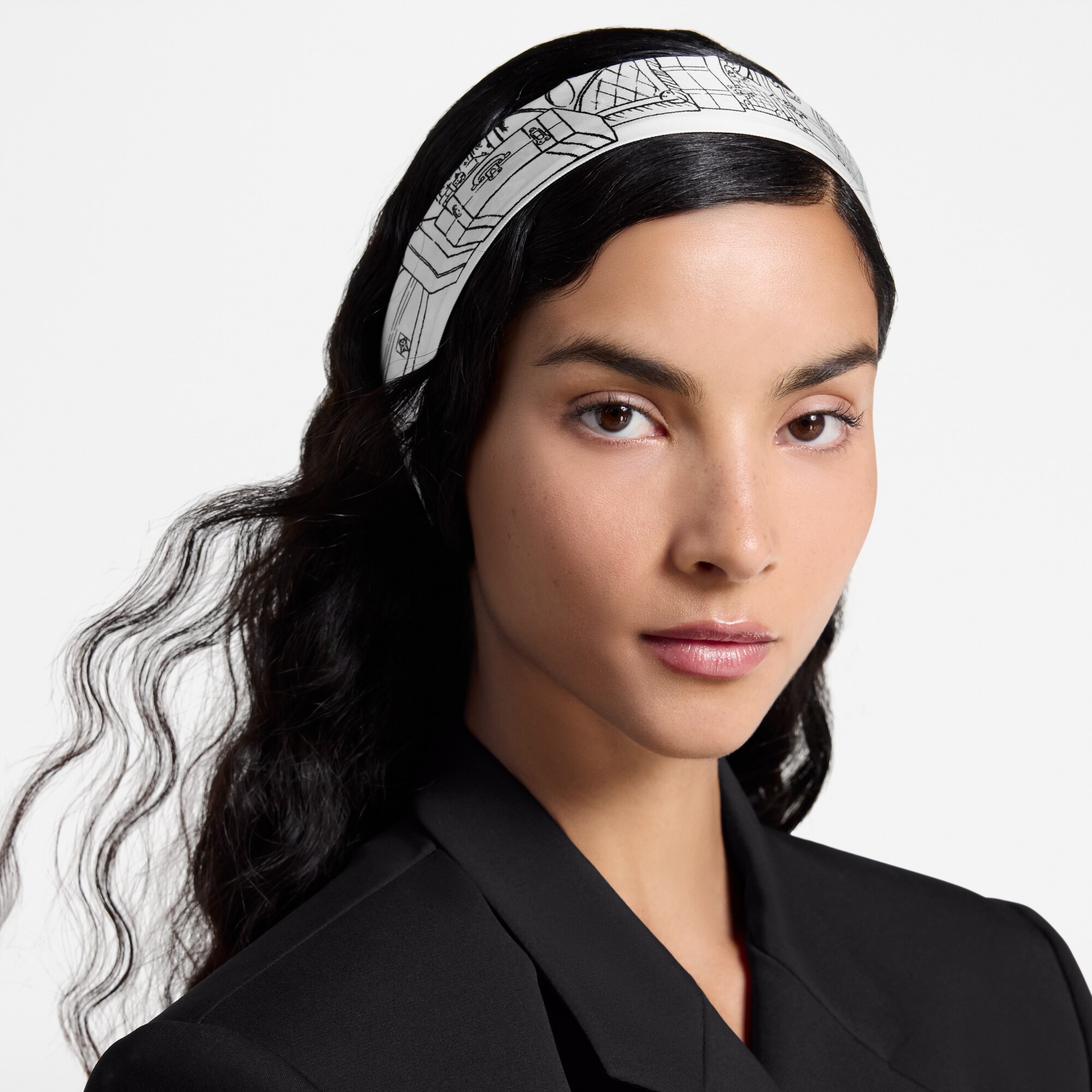 S00 Accesorios Pañuelos de seda y bandanas Bandana My LV Luggage | Louis Vuitton ® (Ampliar producto)