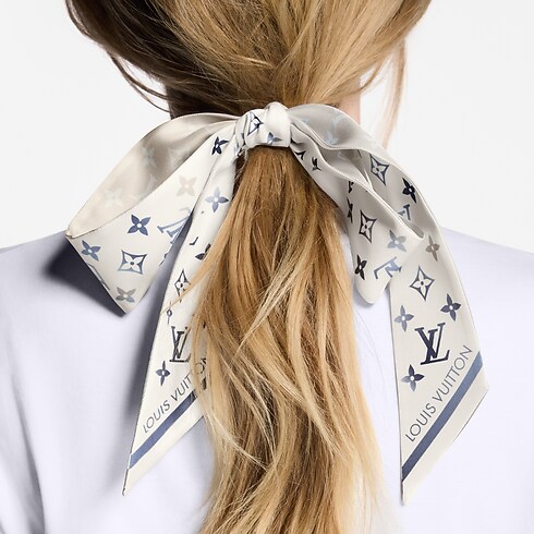 S00 Accesorios Pañuelos de seda y bandanas Bandana Sunrise Aquarelle BB | Louis Vuitton ® (Ampliar producto)