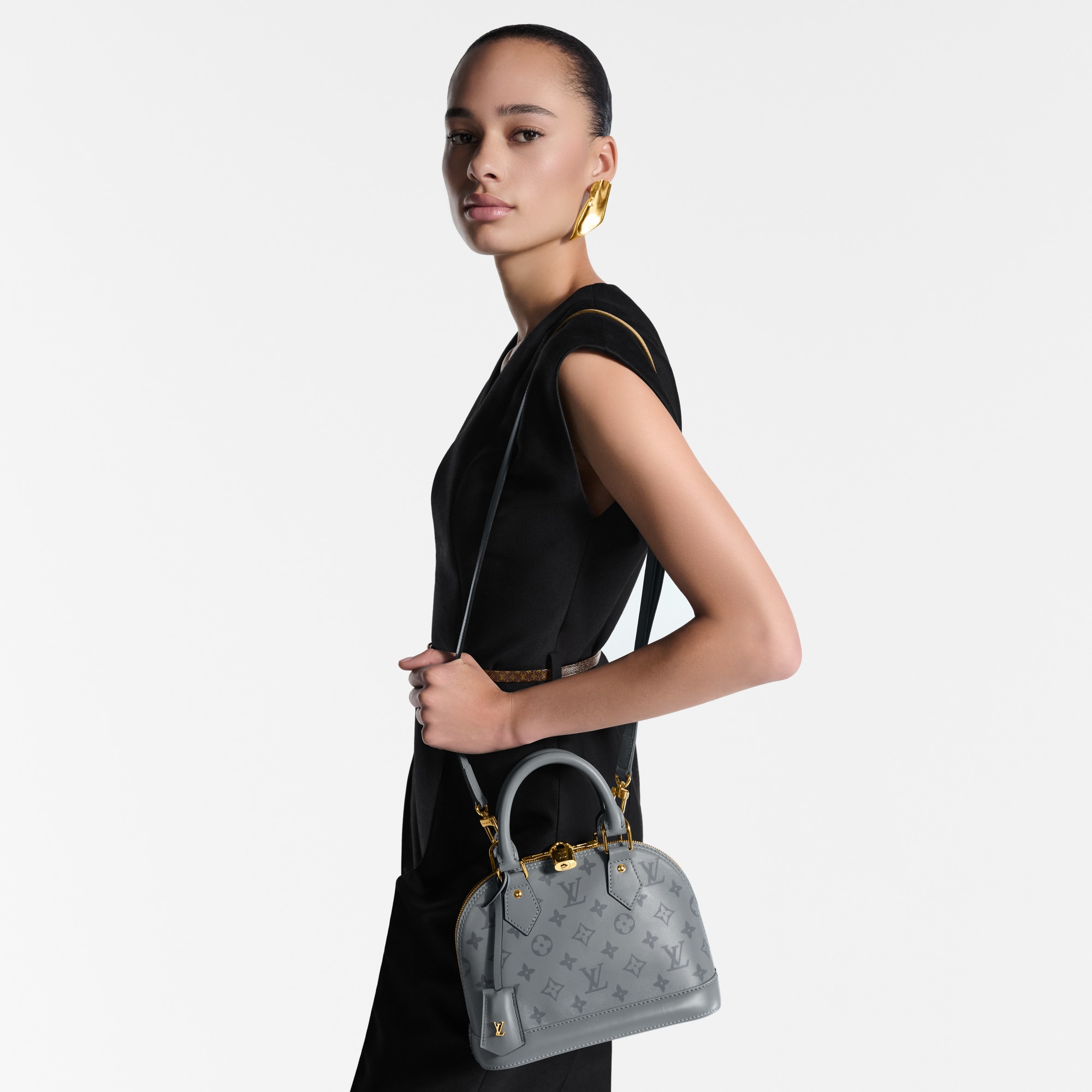  Bolsas de mano Todas las bolsas de mano Bolsa Alma BB | Louis Vuitton ® (Ampliar producto)