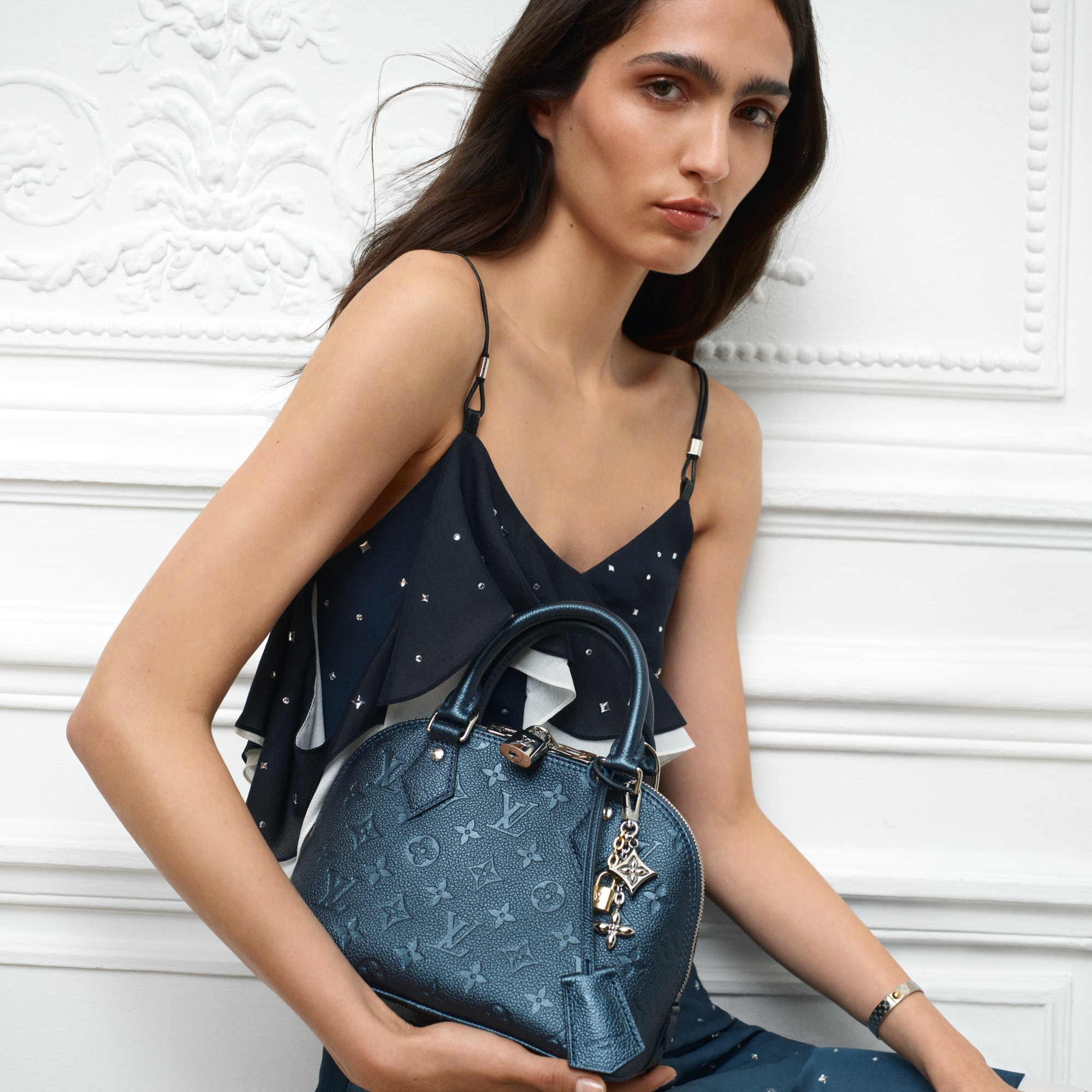 Monogram Empreinte Bolsas para Mujer LV Icons Bolsa Alma BB | Louis Vuitton ® (Ampliar producto)