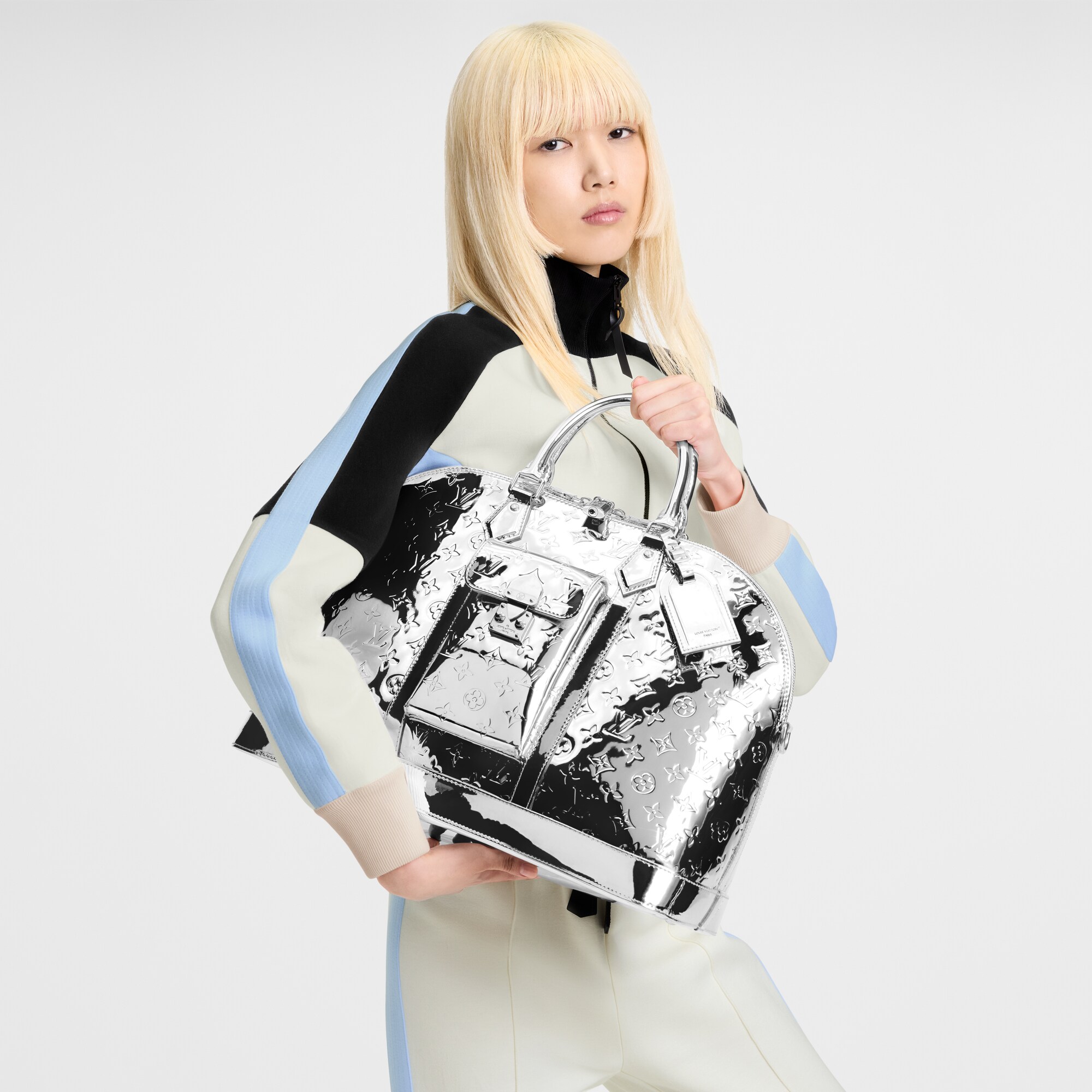  Viajes Equipaje flexible y bolsas de viaje Bolsa Alma Travel | Louis Vuitton ® (Ampliar producto)