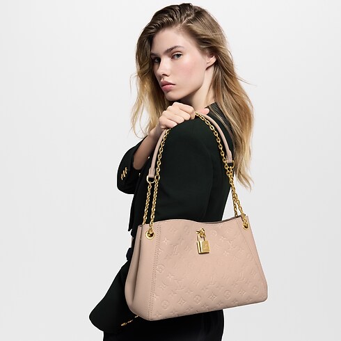 Monogram Empreinte Bolsas de mano Todas las bolsas de mano Bolsa Anytime PM | Louis Vuitton ® (Ampliar producto)