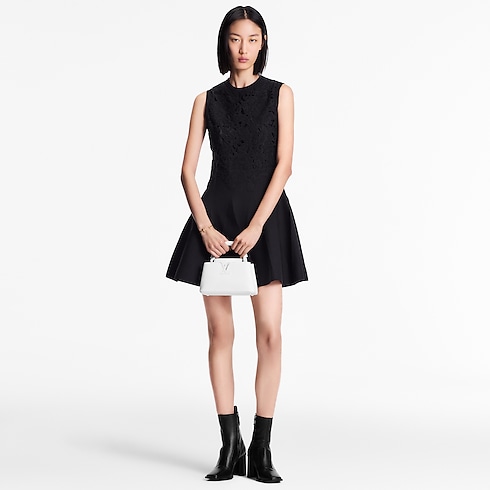 Capucines Bolsas de mano Capucines Bolsa Capucines East-West Mini | Louis Vuitton ® (Ampliar producto)