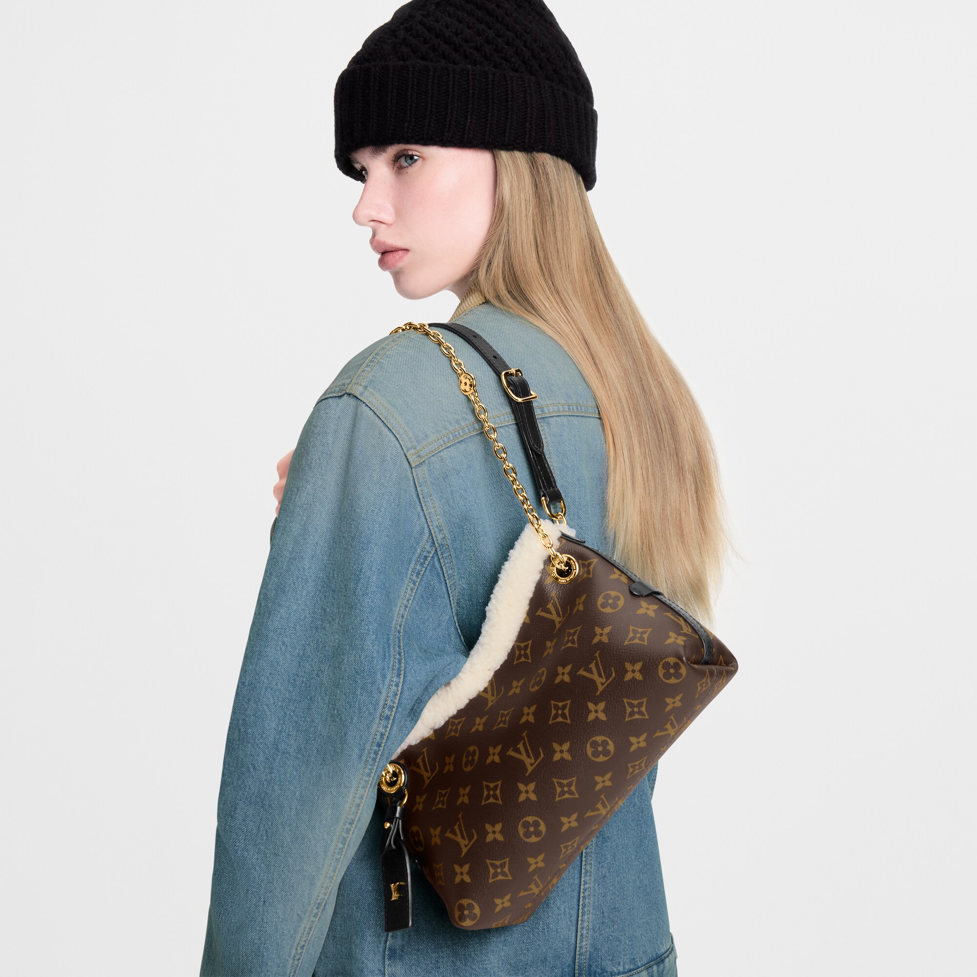 H33 Bolsas de mano Todas las bolsas de mano Bolsa Carry All BB | Louis Vuitton ® (Ampliar producto)