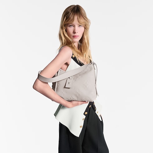 Monogram Empreinte Bolsas de mano Todas las bolsas de mano Bolsa Carry All PM | Louis Vuitton ® (Ampliar producto)