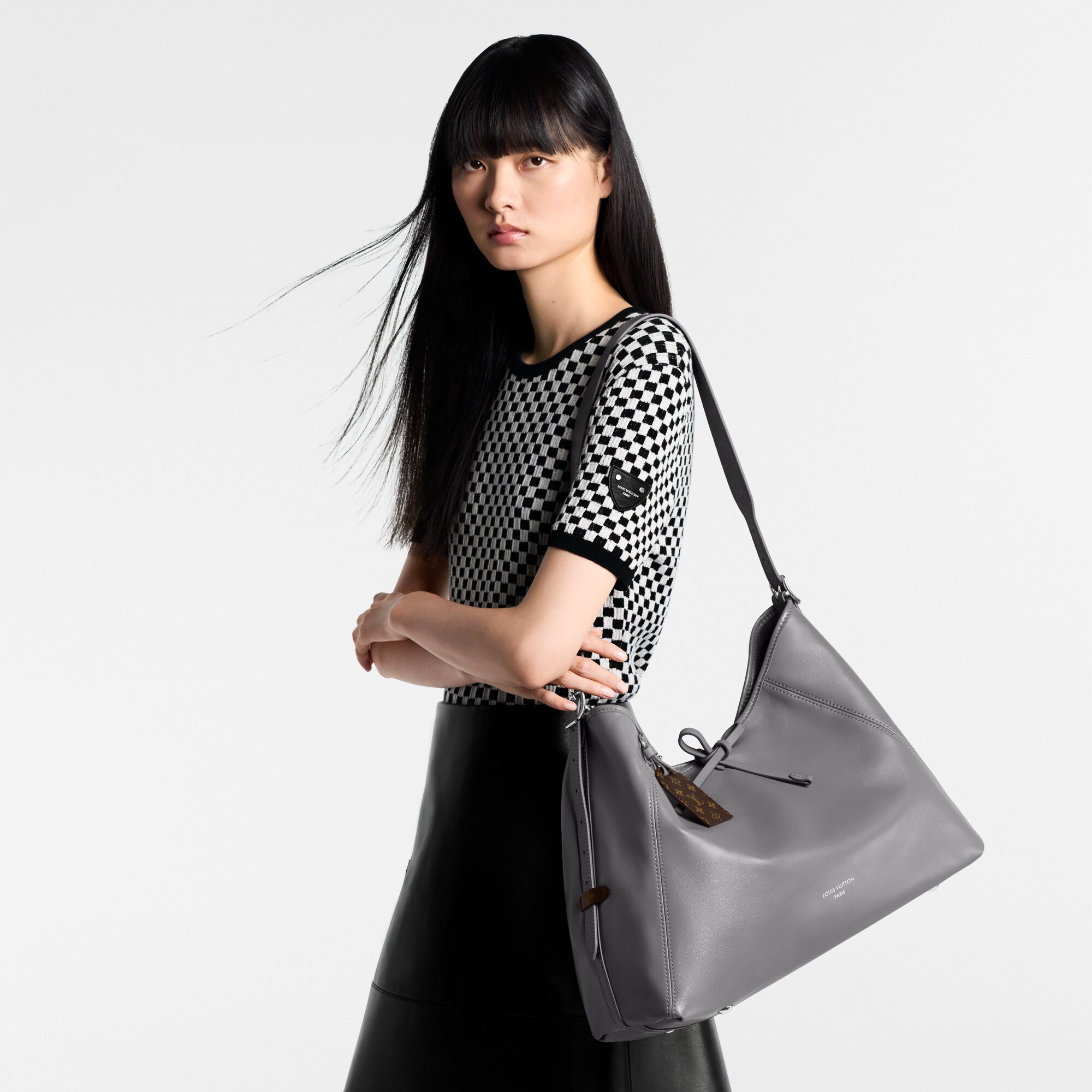 H34 Bolsas de mano Todas las bolsas de mano Bolsa CarryAll Vibe MM | Louis Vuitton ® (Ampliar producto)