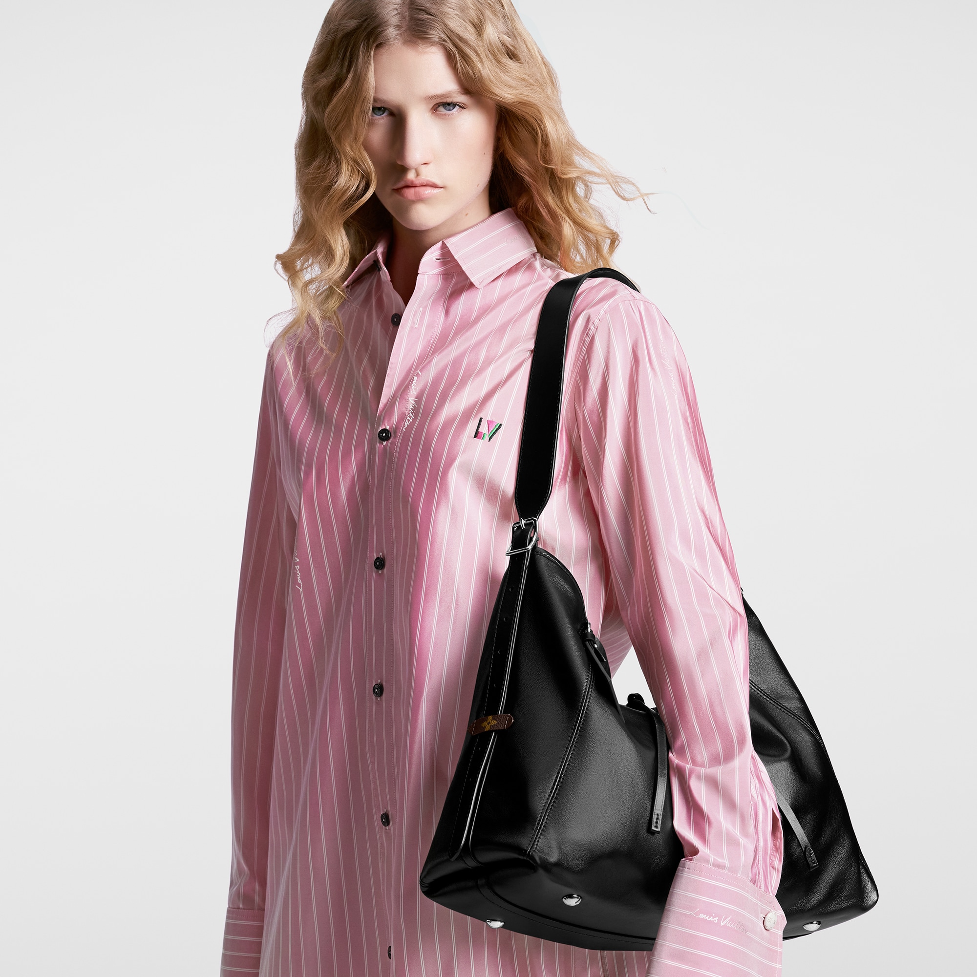 H34 Bolsas de mano Todas las bolsas de mano Bolsa CarryAll Vibe MM | Louis Vuitton ® (Ampliar producto)