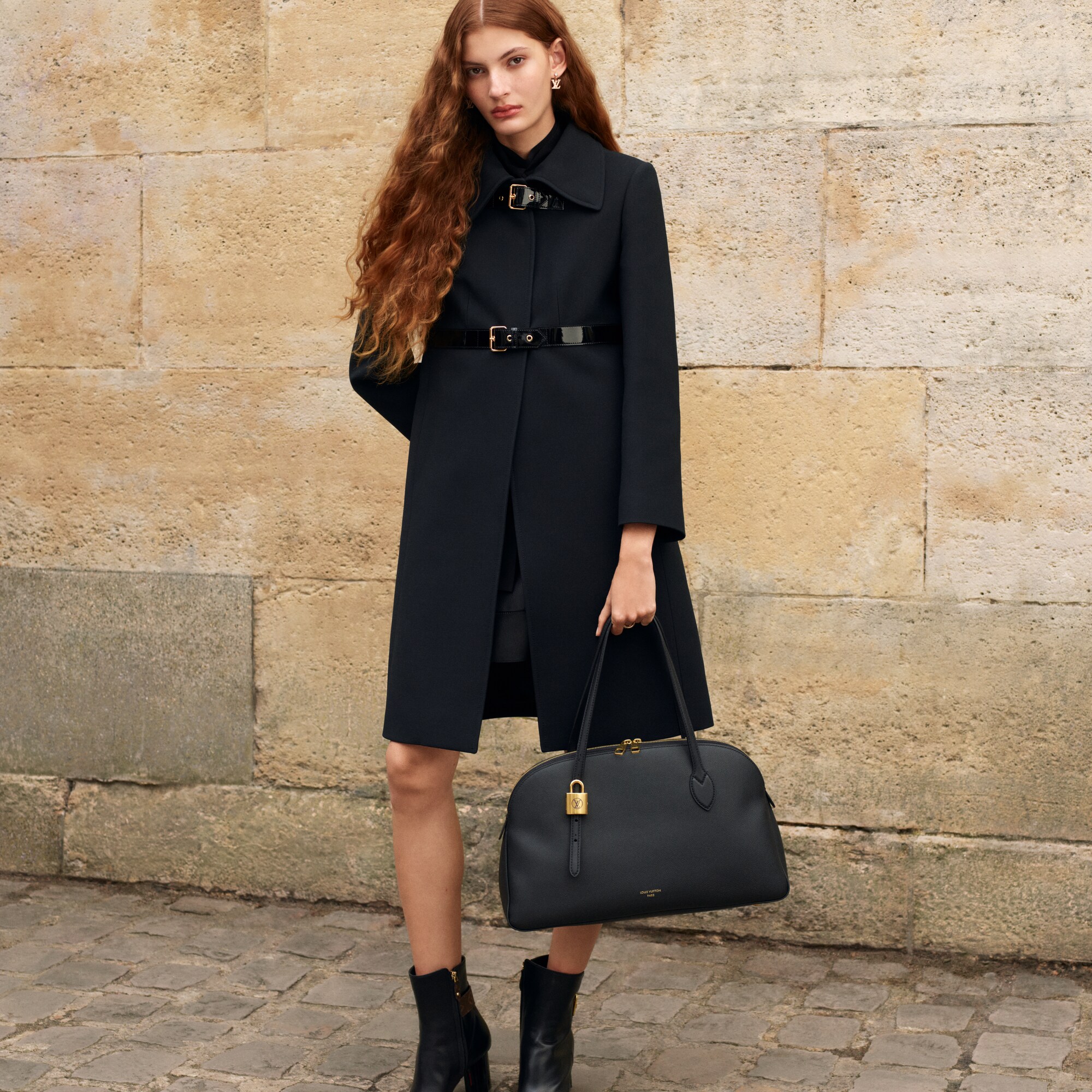 Low Key Bolsas de mano Todas las bolsas de mano Bolsa de viaje Low Key | Louis Vuitton ® (Ampliar producto)