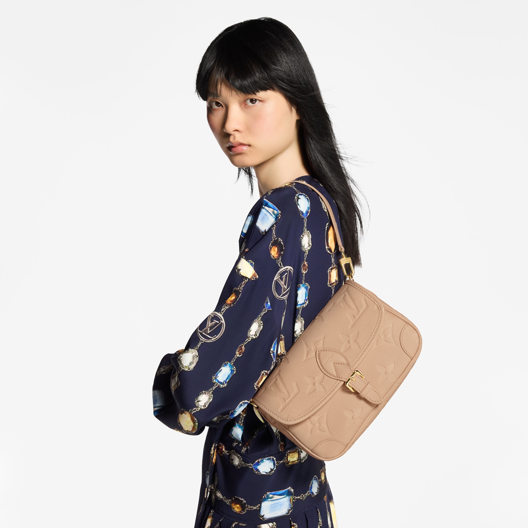 Monogram Empreinte Bolsas de mano Todas las bolsas de mano Bolsa Diane | Louis Vuitton ® (Ampliar producto)