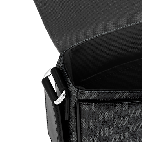 Canvas Damier Graphite Bolsas Todas las bolsas Bolsa District PM | Louis Vuitton ® (Ampliar producto)
