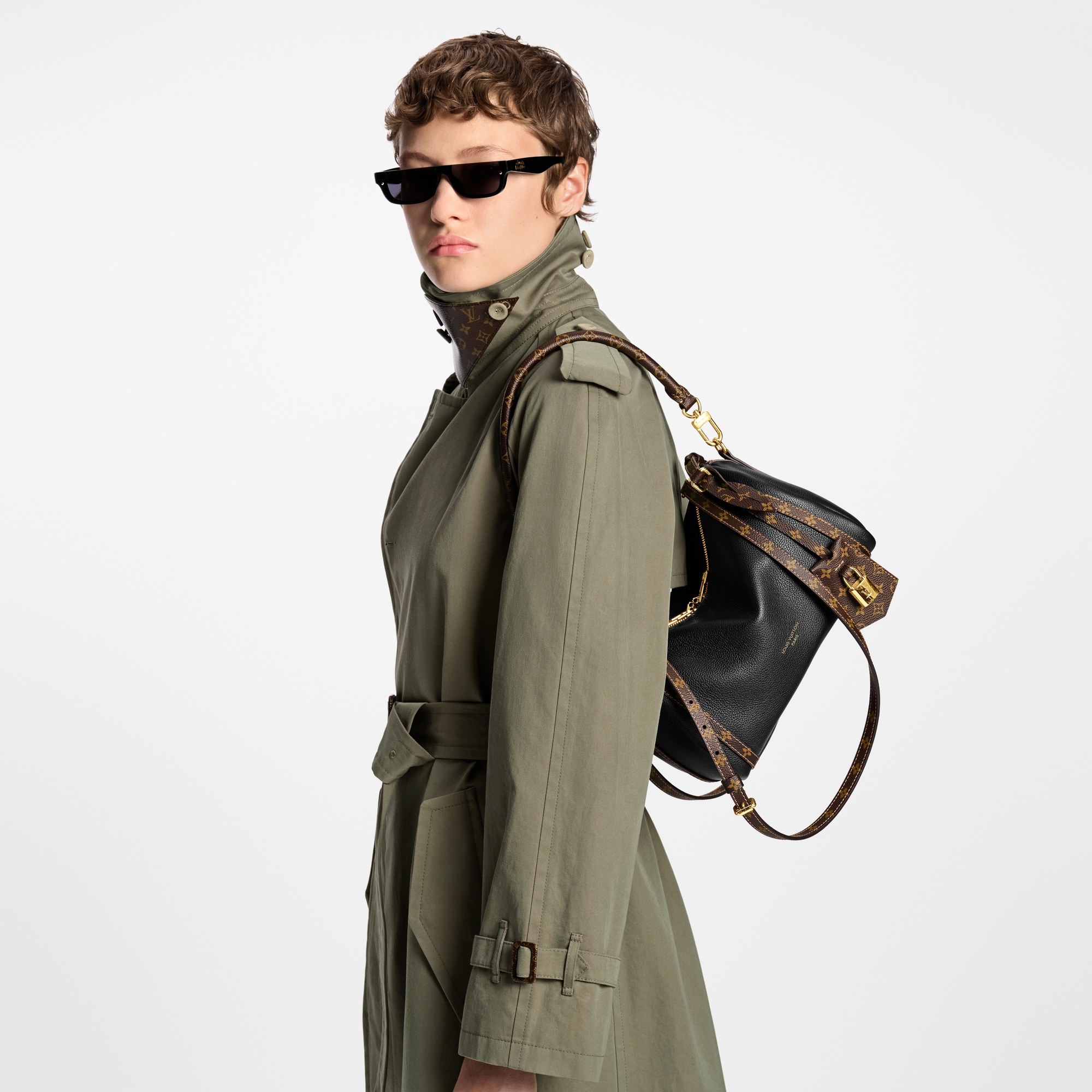 H27 Bolsas de mano Todas las bolsas de mano Bolsa Express PM | Louis Vuitton ® (Ampliar producto)