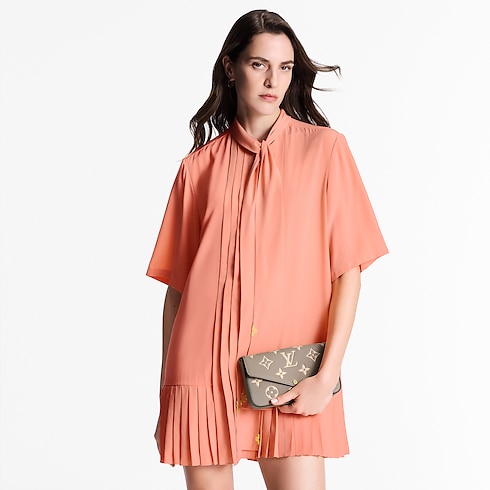 Monogram Empreinte Carteras y artículos de piel pequeños Todas las carteras y artículos de piel pequeños Bolsa Félicie Pochette | Louis Vuitton ® (Ampliar producto)