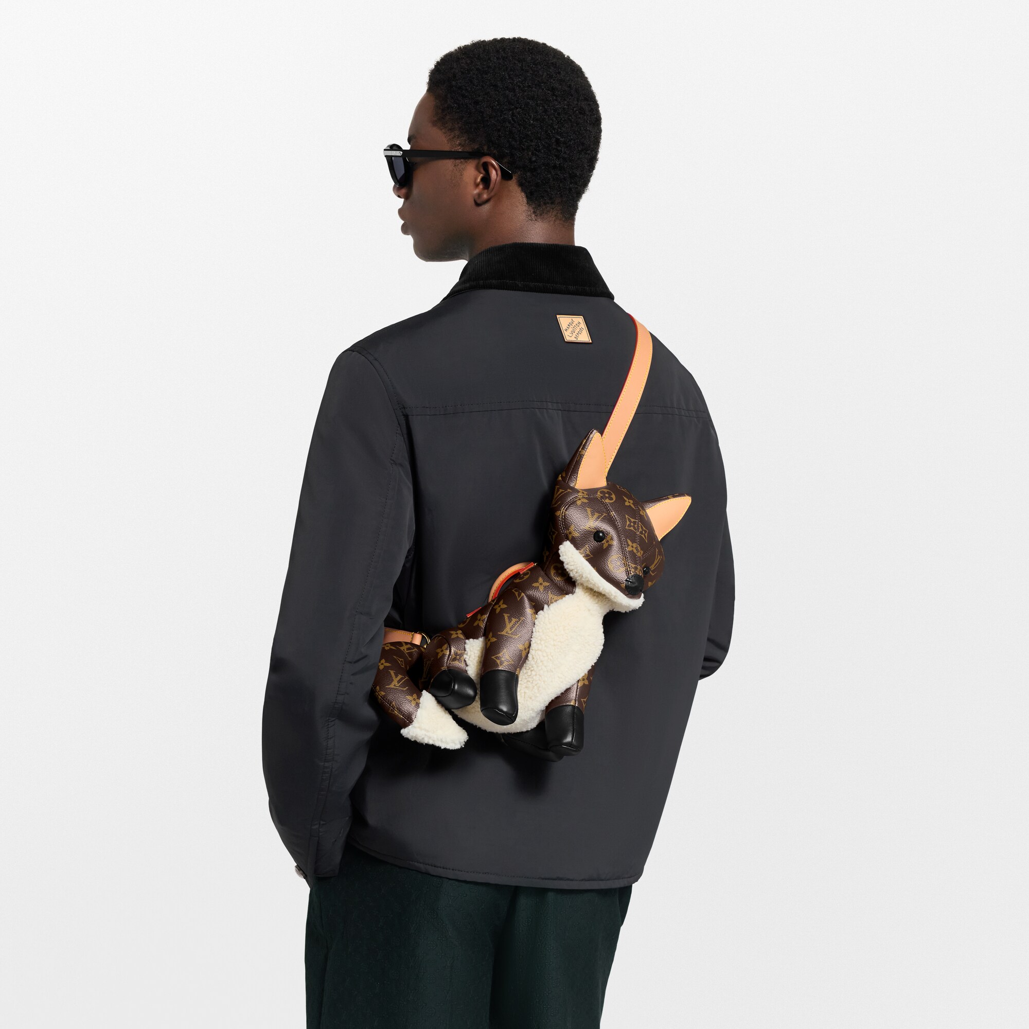 Monogram otro Carteras y artículos de piel pequeños Bolsas pequeñas Bolsa Fox | Louis Vuitton ® (Ampliar producto)