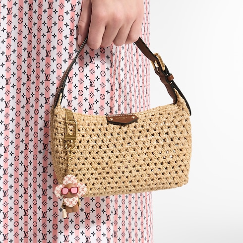 Autres Toiles Monogram Carteras y artículos de piel pequeños Carteras con cadena y Micro Bolsas Bolsa Hills Pochette | Louis Vuitton ® (Ampliar producto)