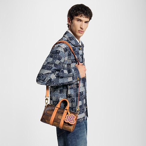 Monogram otro Bolsas para Hombre LV Icons Bolsa Keepall 25 con correa | Louis Vuitton ® (Ampliar producto)
