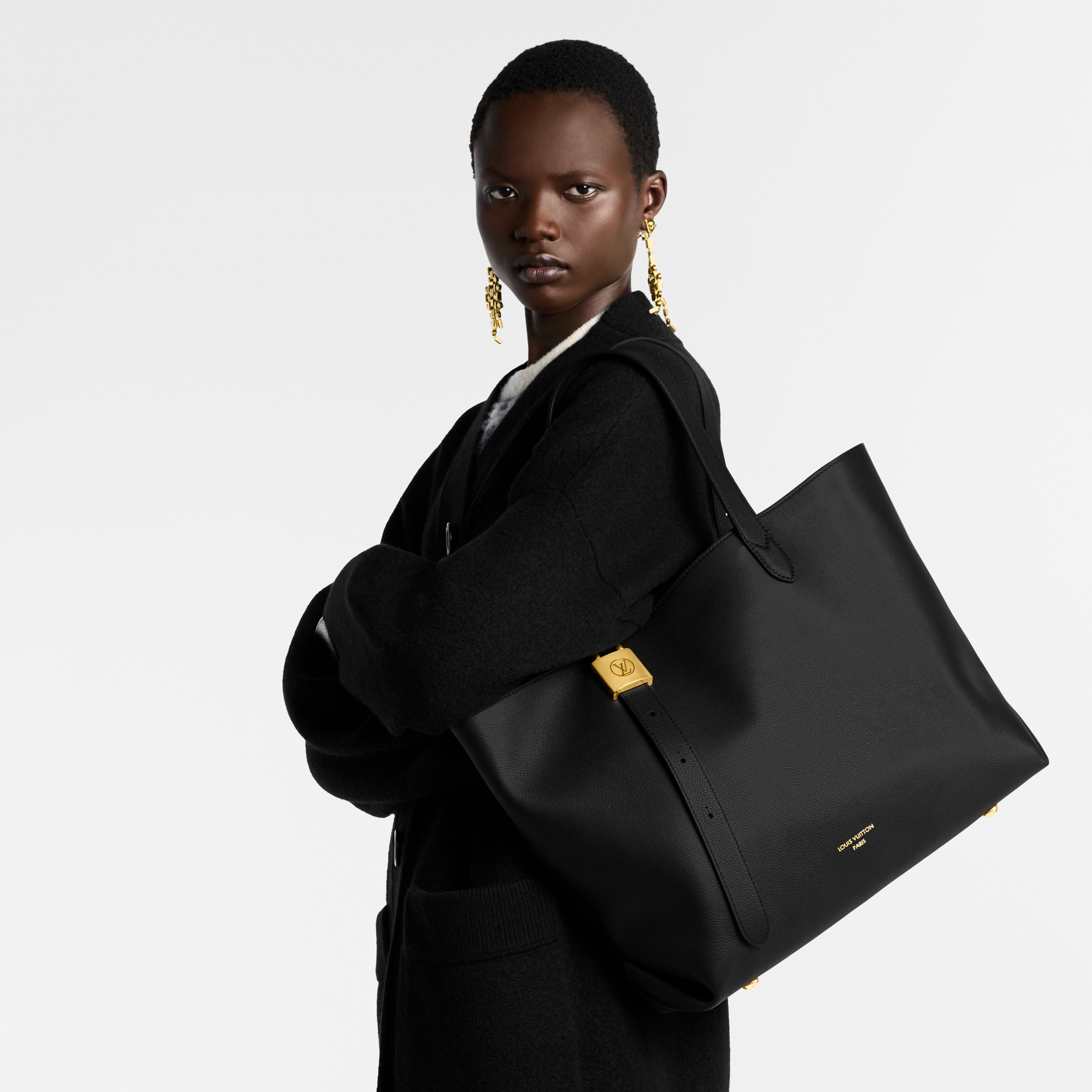 Low Key Bolsas de mano Todas las bolsas de mano Bolsa Low Key Cabas MM | Louis Vuitton ® (Ampliar producto)