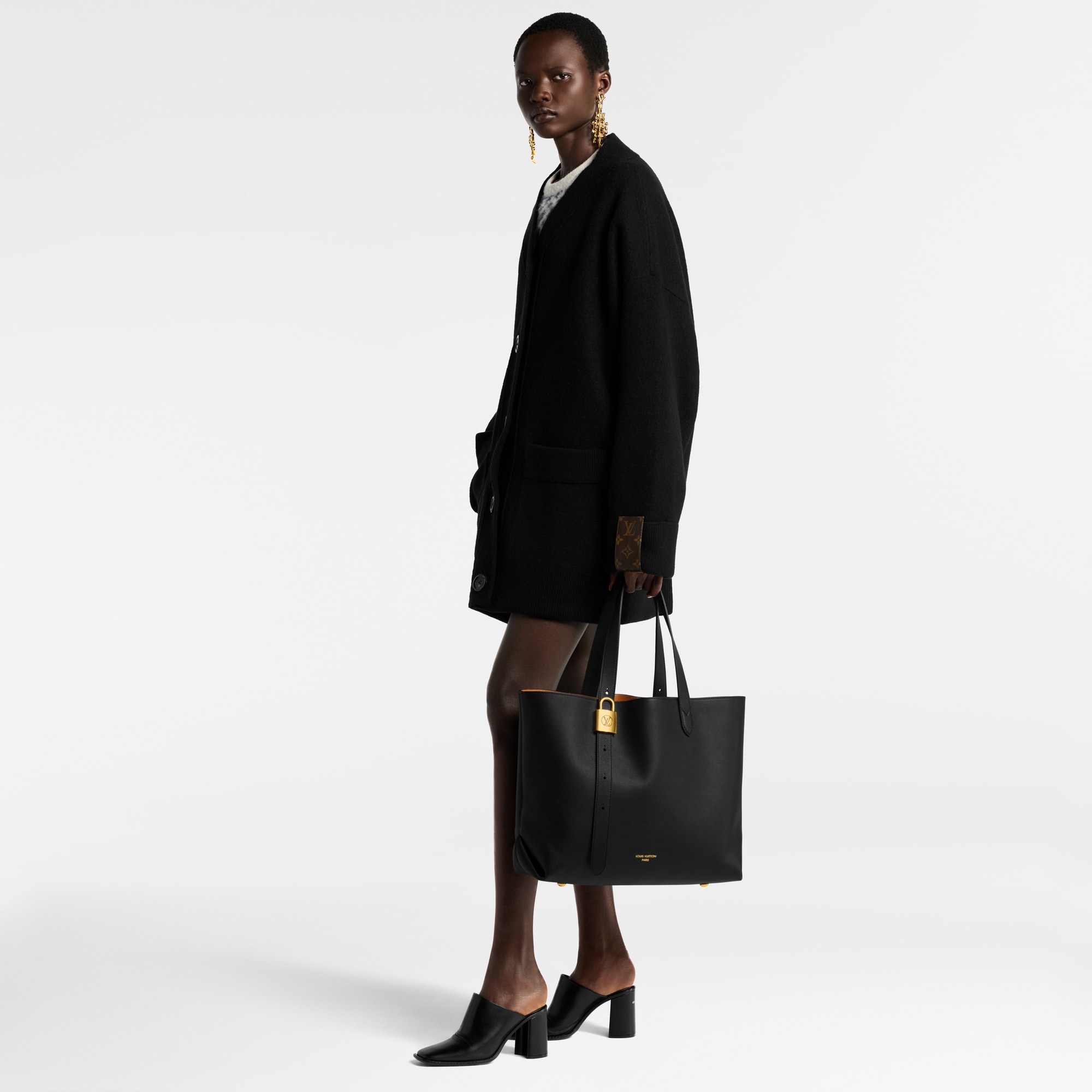 Low Key Bolsas de mano Todas las bolsas de mano Bolsa Low Key Cabas MM | Louis Vuitton ® (Ampliar producto)