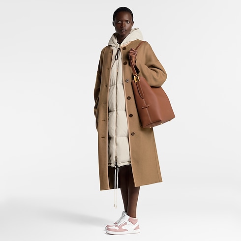 Low Key Bolsas de mano Todas las bolsas de mano Bolsa Low Key Hobo MM | Louis Vuitton ® (Ampliar producto)