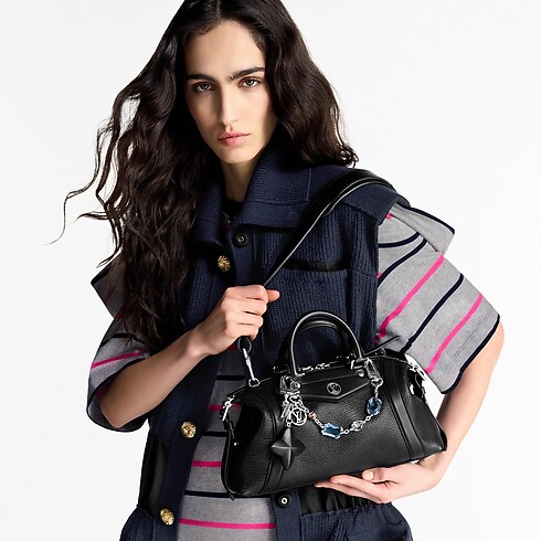 Bolsas de mano Todas las bolsas de mano Bolsa LV Biker PM | Louis Vuitton ® (Ampliar producto)
