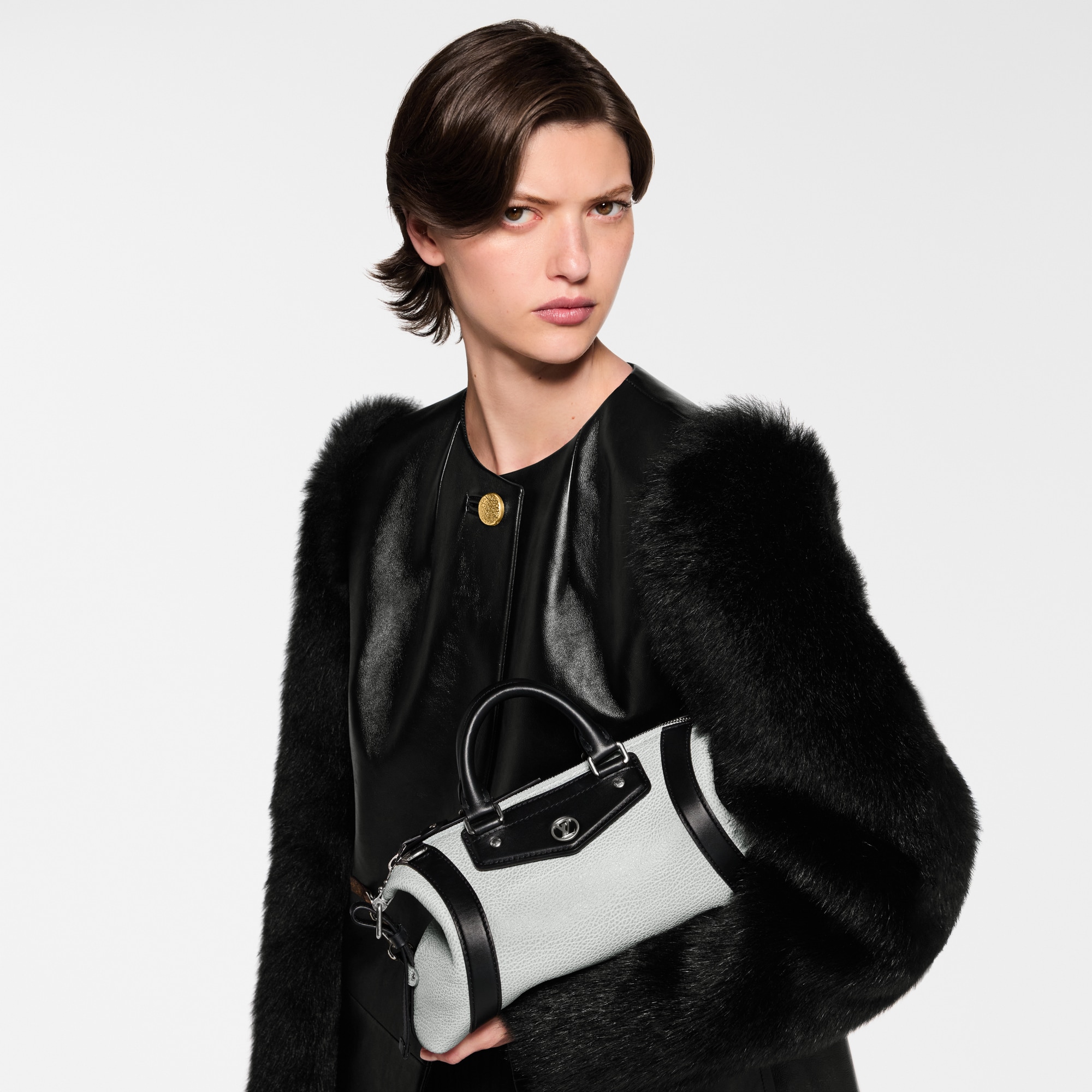  Bolsas de mano Todas las bolsas de mano Bolsa LV Biker PM | Louis Vuitton ® (Ampliar producto)