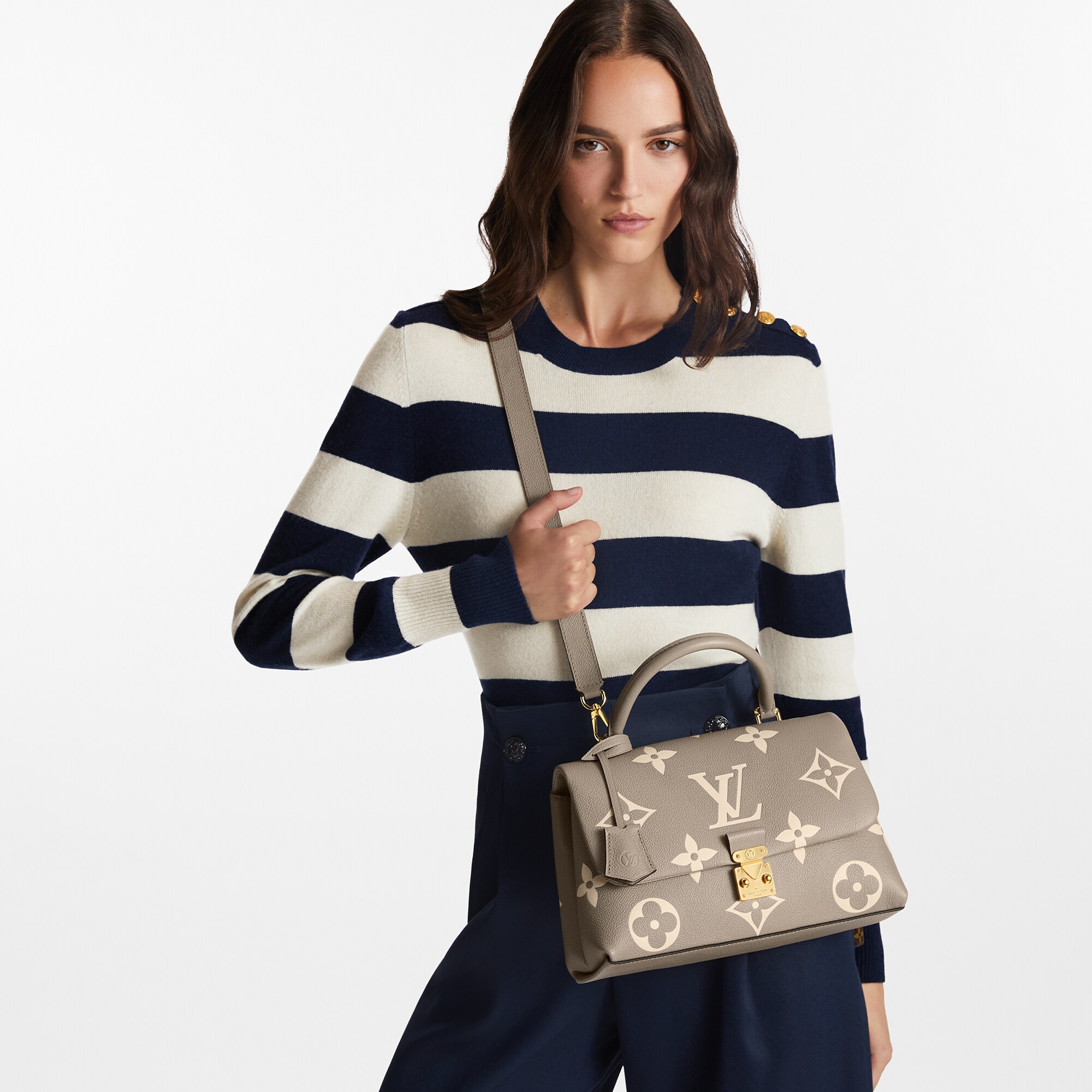 Bicolor Monogram Empreinte Leather Bolsas de mano Todas las bolsas de mano Bolsa Madeleine MM | Louis Vuitton ® (Ampliar producto)