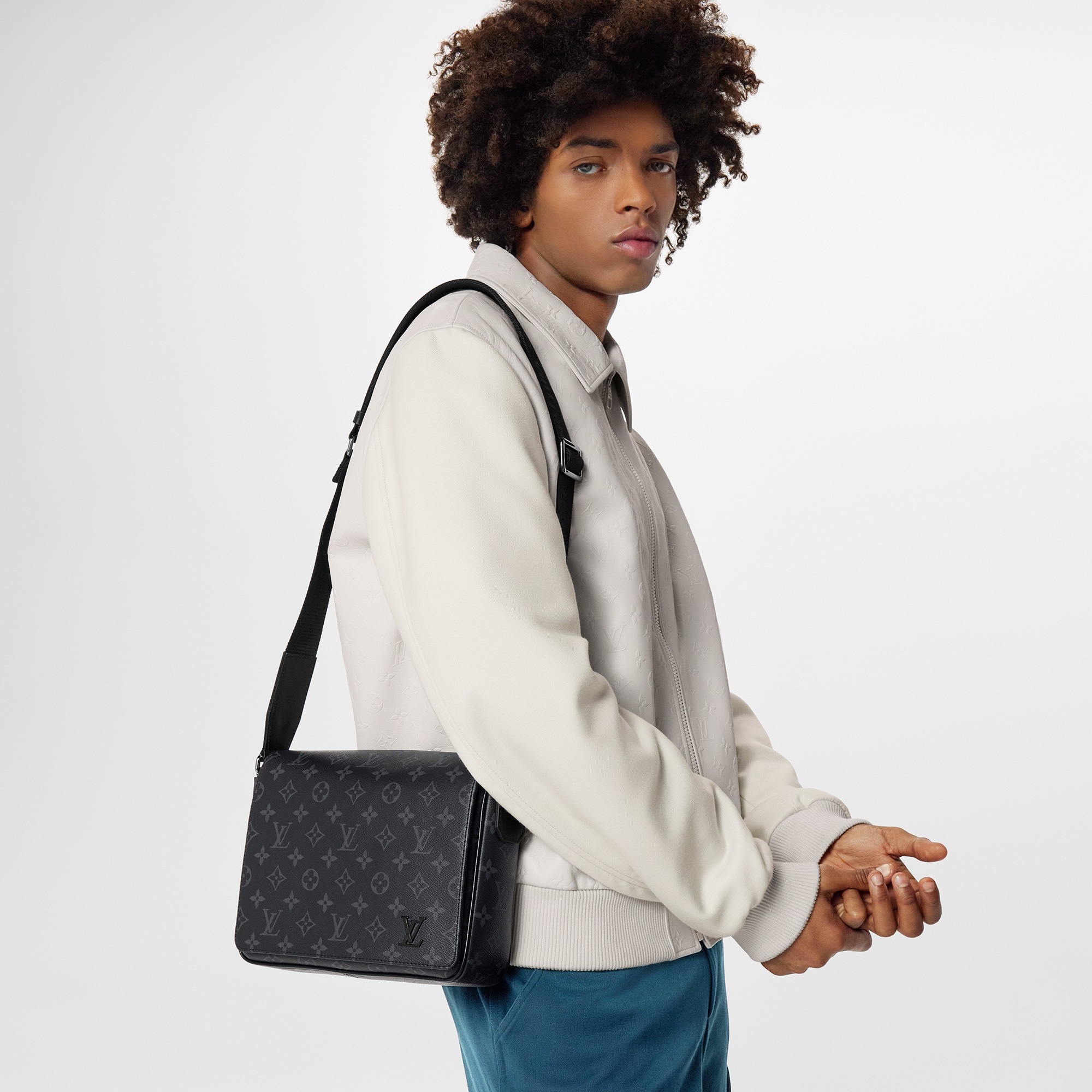 Monogram Eclipse Bolsas Todas las bolsas Bolsa messenger District PM | Louis Vuitton ® (Ampliar producto)