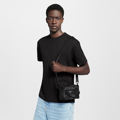 D16 Bolsas para Hombre LV Icons Bolsa Mini Soft Trunk | Louis Vuitton ® (Ampliar producto)