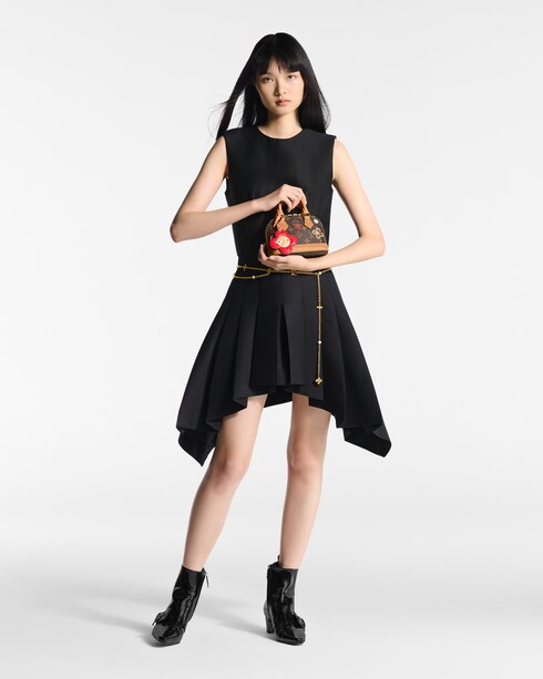 Monogram Carteiras Carteiras com Corrente & Micro Bolsas Bolsa Alma Nano | Louis Vuitton ®