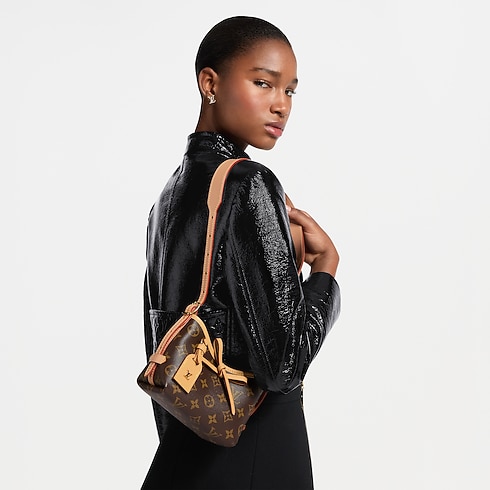 Monogram Carteras y Artículos de Piel Pequeños Carteras con cadena y Micro Bolsas Bolsa Nano CarryAll | Louis Vuitton ® (Ampliar producto)