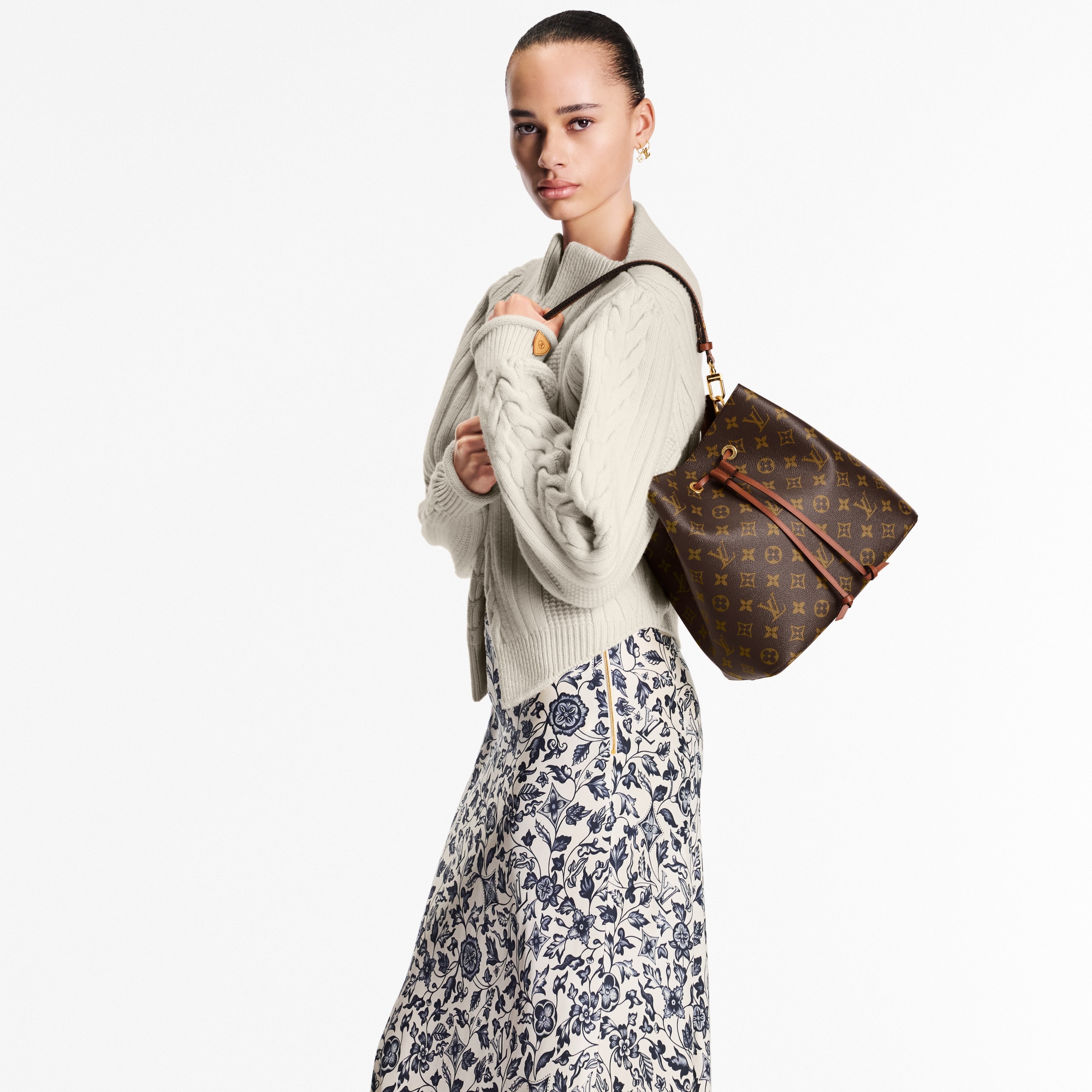 Monogram Bolsas de mano Todas las bolsas de mano Bolsa NéoNoé MM | Louis Vuitton ® (Ampliar producto)