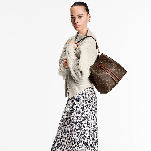 Monogram Bolsas de mano Todas las bolsas de mano Bolsa NéoNoé MM | Louis Vuitton ® (Ampliar producto)
