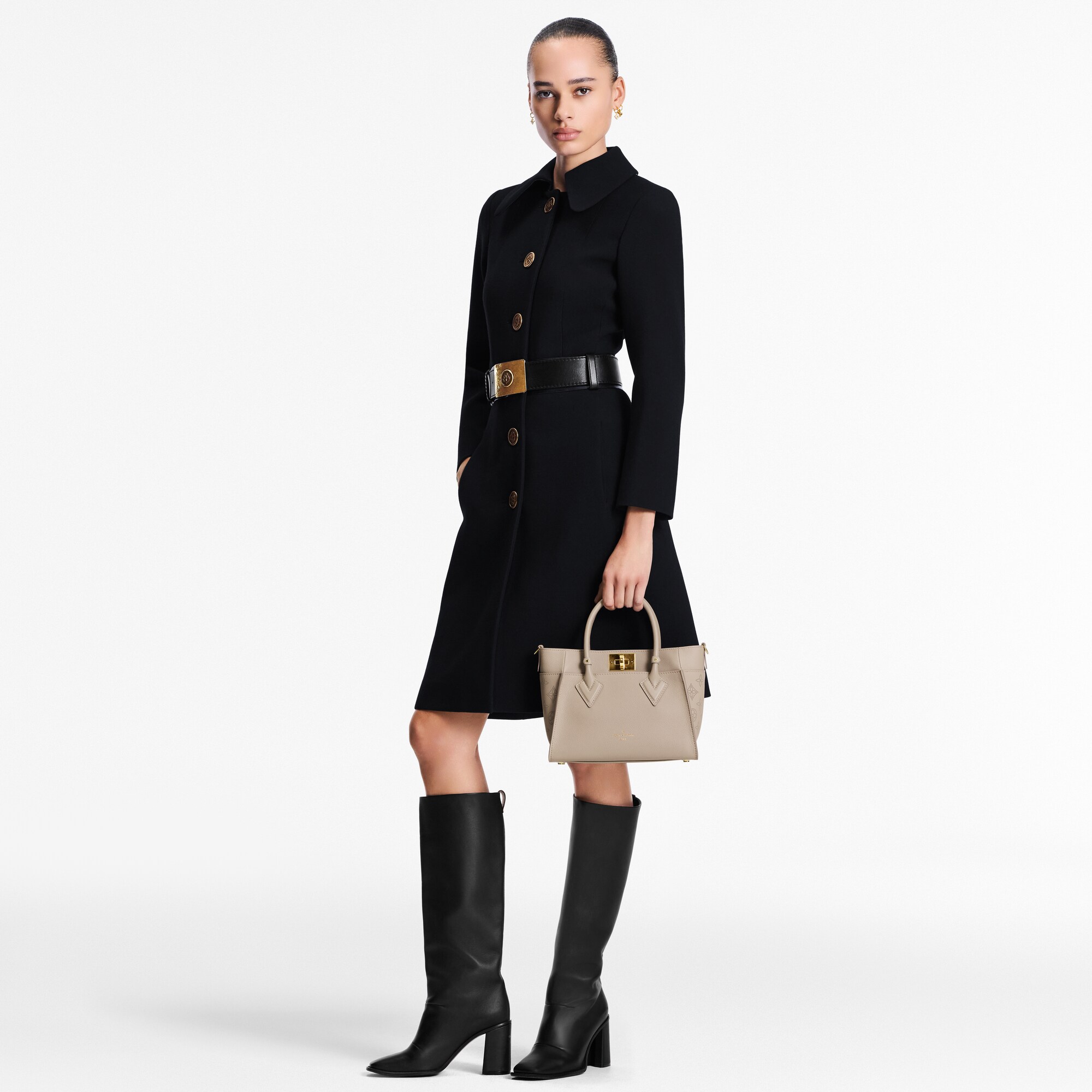 High End Leathers Bolsas de mano Todas las bolsas de mano Bolsa On My Side PM | Louis Vuitton ® (Ampliar producto)