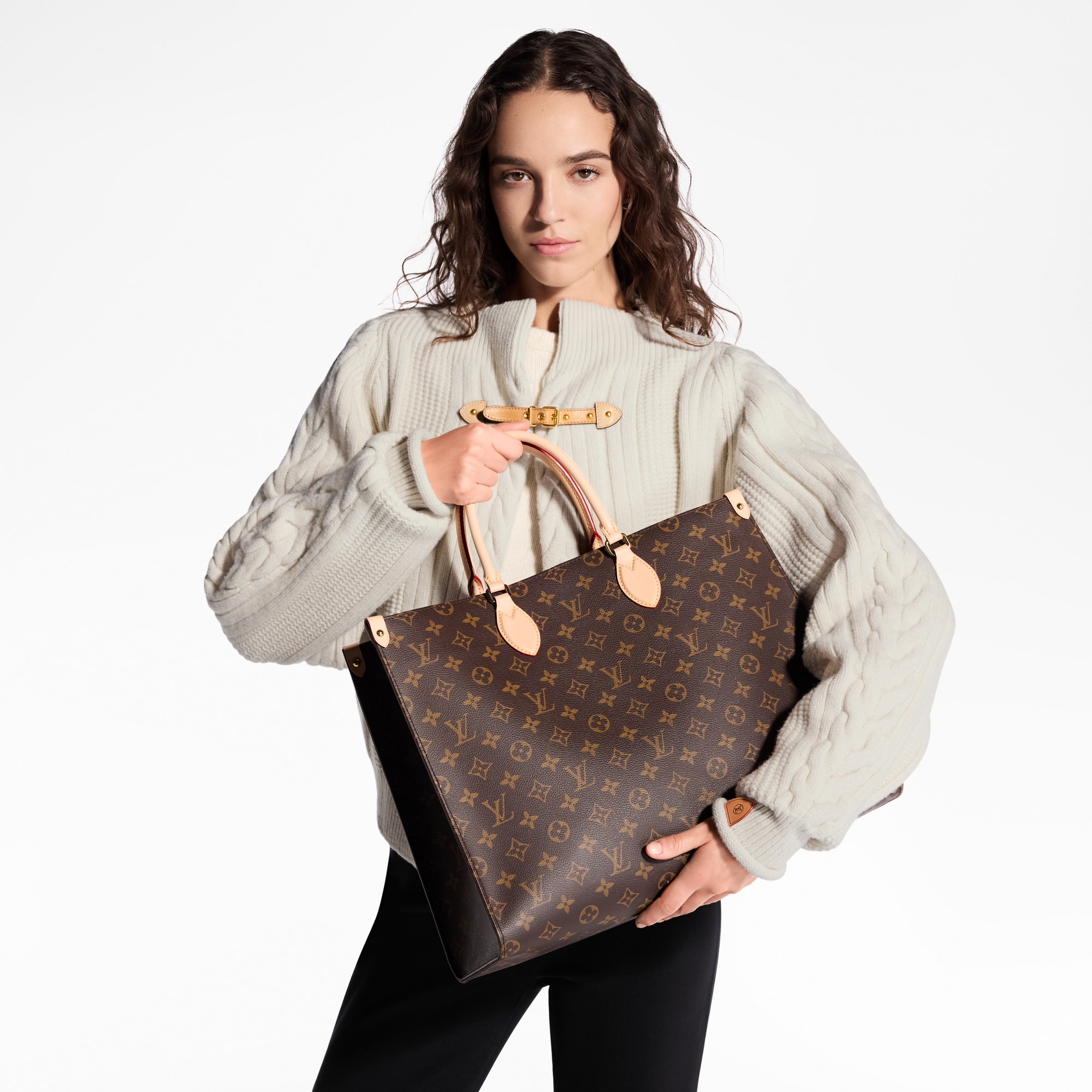 Monogram Personalización Personalización Bolsas & Artículos Pequeños de Piel Bolsa OnTheGo GM Mon Monogram | Louis Vuitton ® (Ampliar producto)