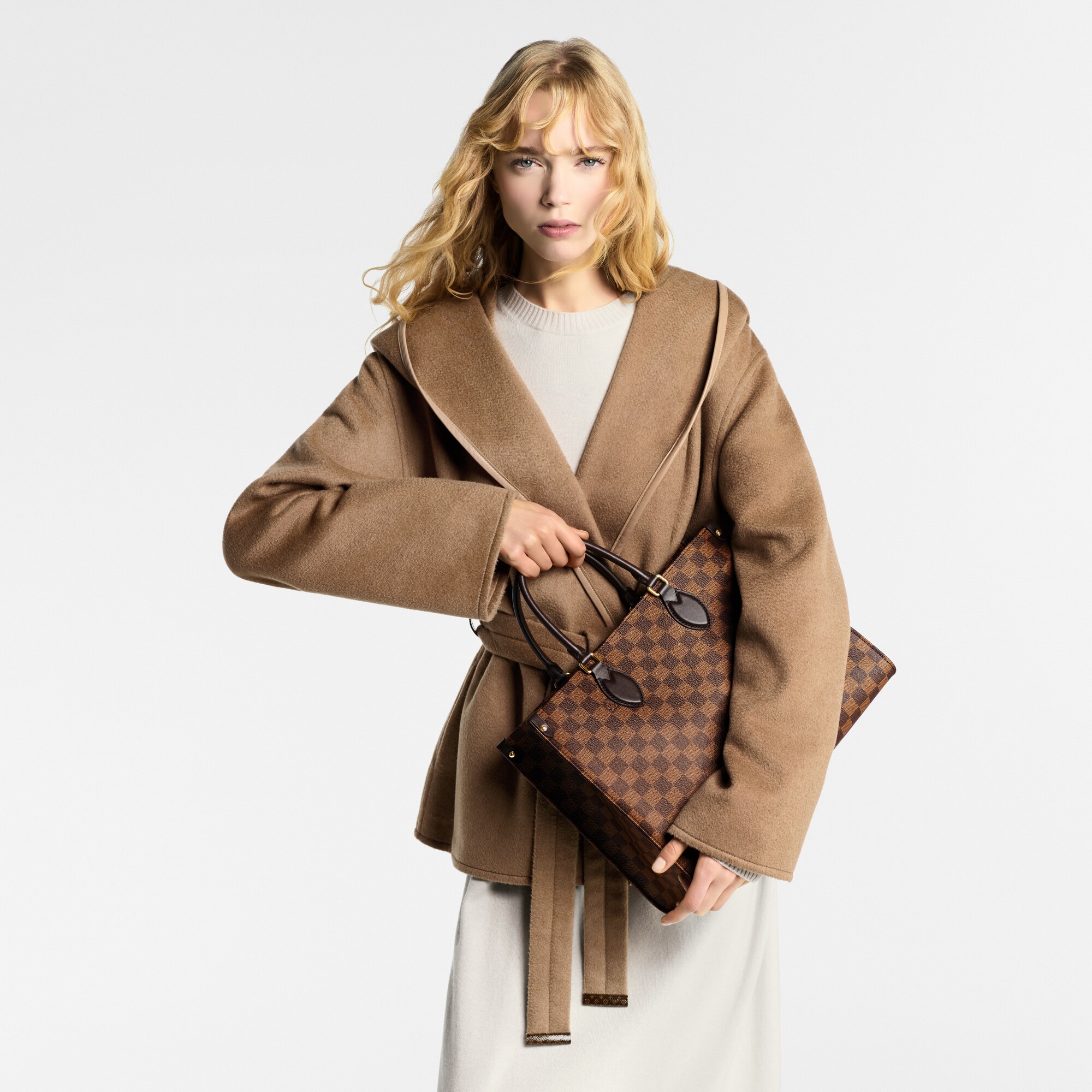 Damier Ebene Bolsas para Mujer LV Icons Bolsa OnTheGo MM | Louis Vuitton ® (Ampliar producto)