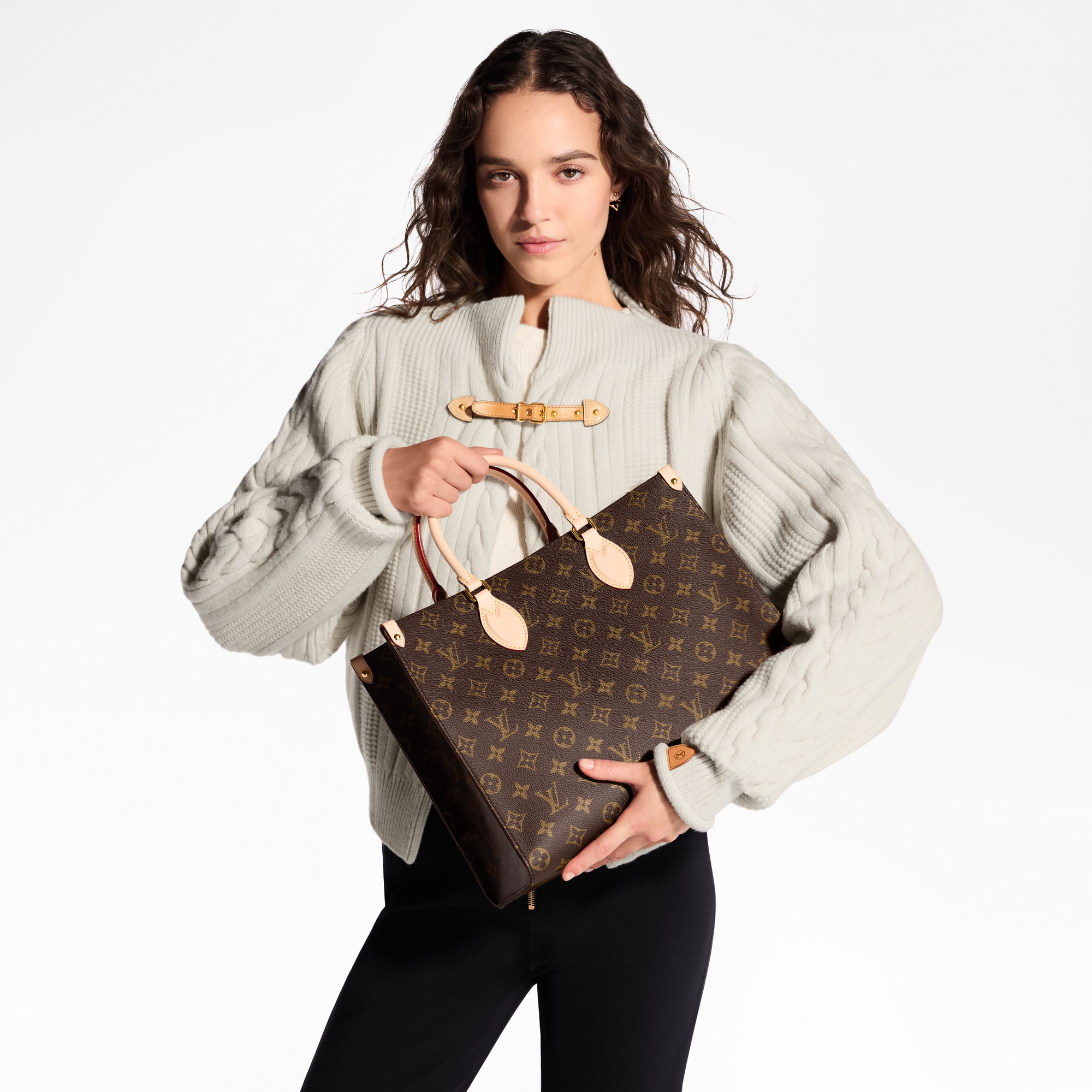 Monogram Personalización Personalización Bolsas & Artículos Pequeños de Piel Bolsa OnTheGo MM Mon Monogram | Louis Vuitton ® (Ampliar producto)