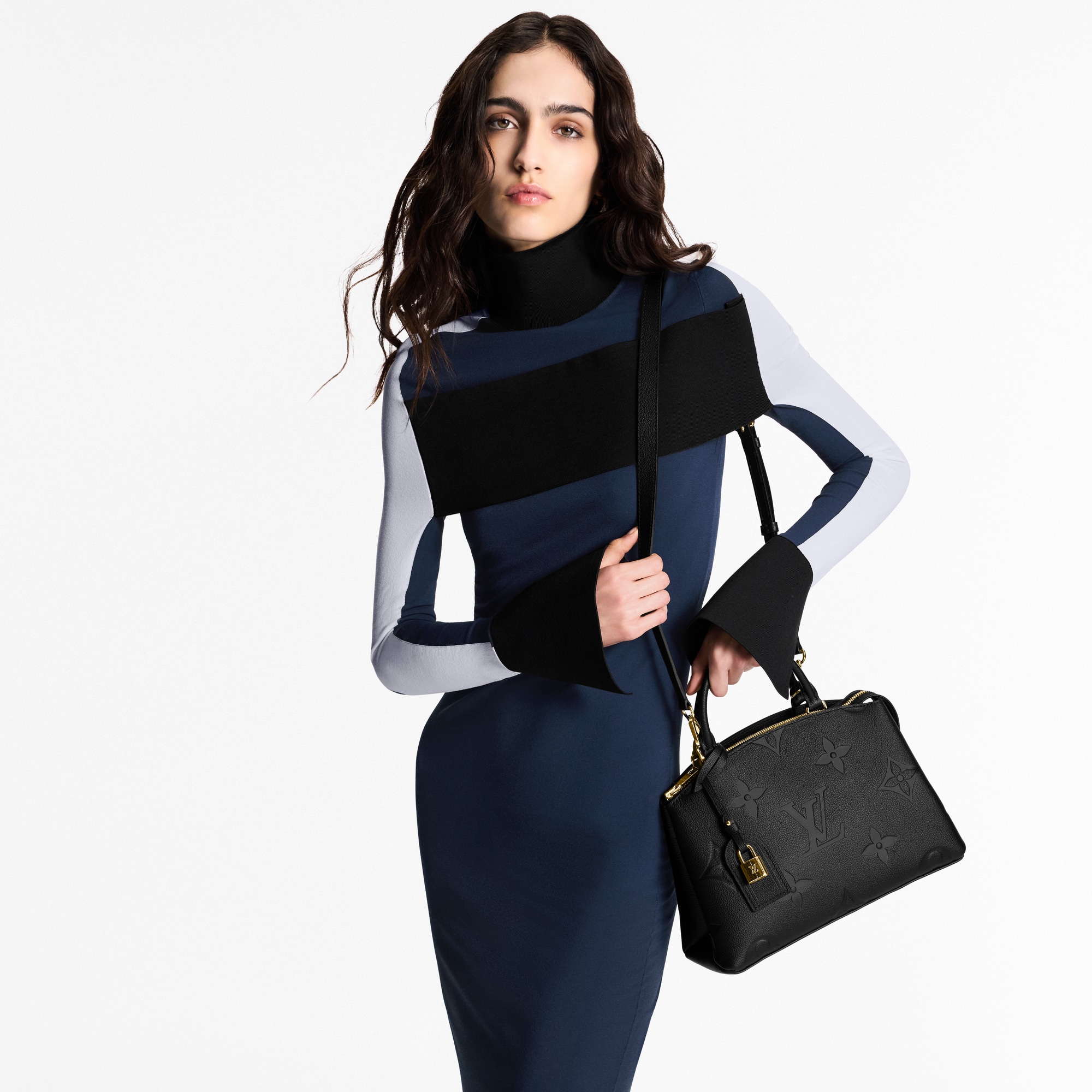 Monogram Empreinte Bolsas de mano Todas las bolsas de mano Bolsa Petit Palais | Louis Vuitton ® (Ampliar producto)