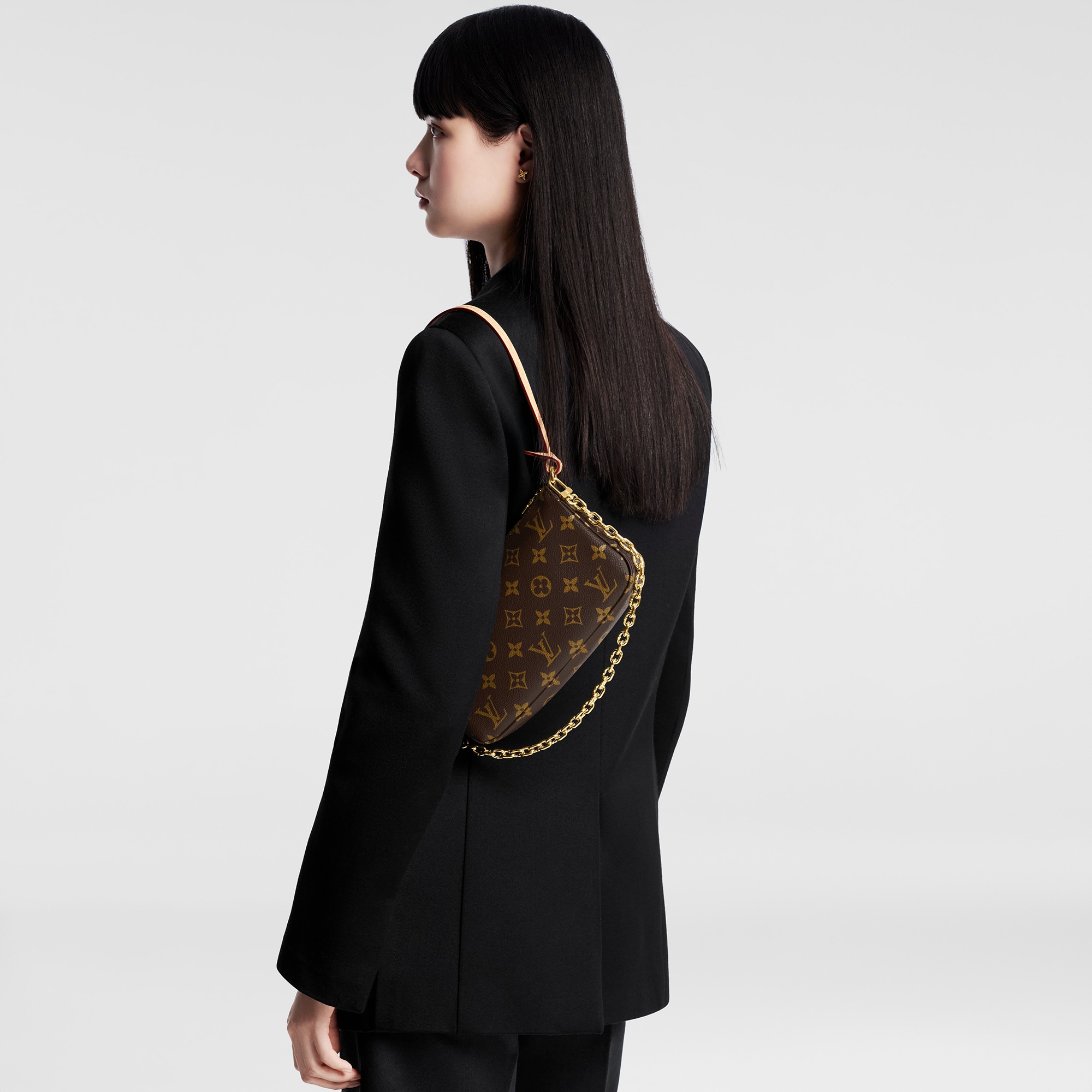 Monogram Carteras y artículos de piel pequeños Carteras con cadena y Micro Bolsas Bolsa Pochette Accessoires | Louis Vuitton ® (Ampliar producto)