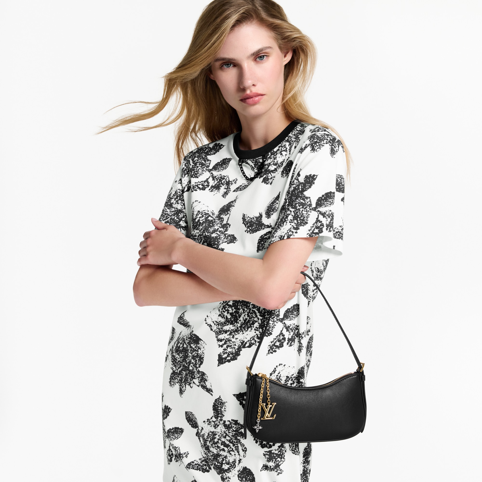 H36 Carteras y artículos de piel pequeños Carteras con cadena y Micro Bolsas Bolsa Pochette LV Bloom | Louis Vuitton ® (Ampliar producto)