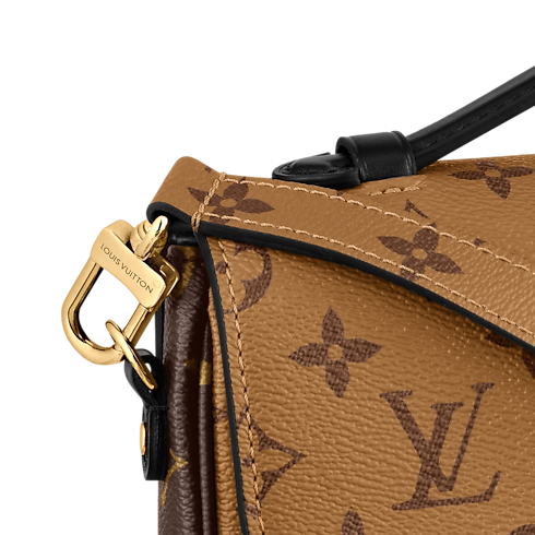 Canvas Monogram Reverse Bolsas de mano Todas las bolsas de mano Bolsa Pochette Métis | Louis Vuitton ® (Ampliar producto)