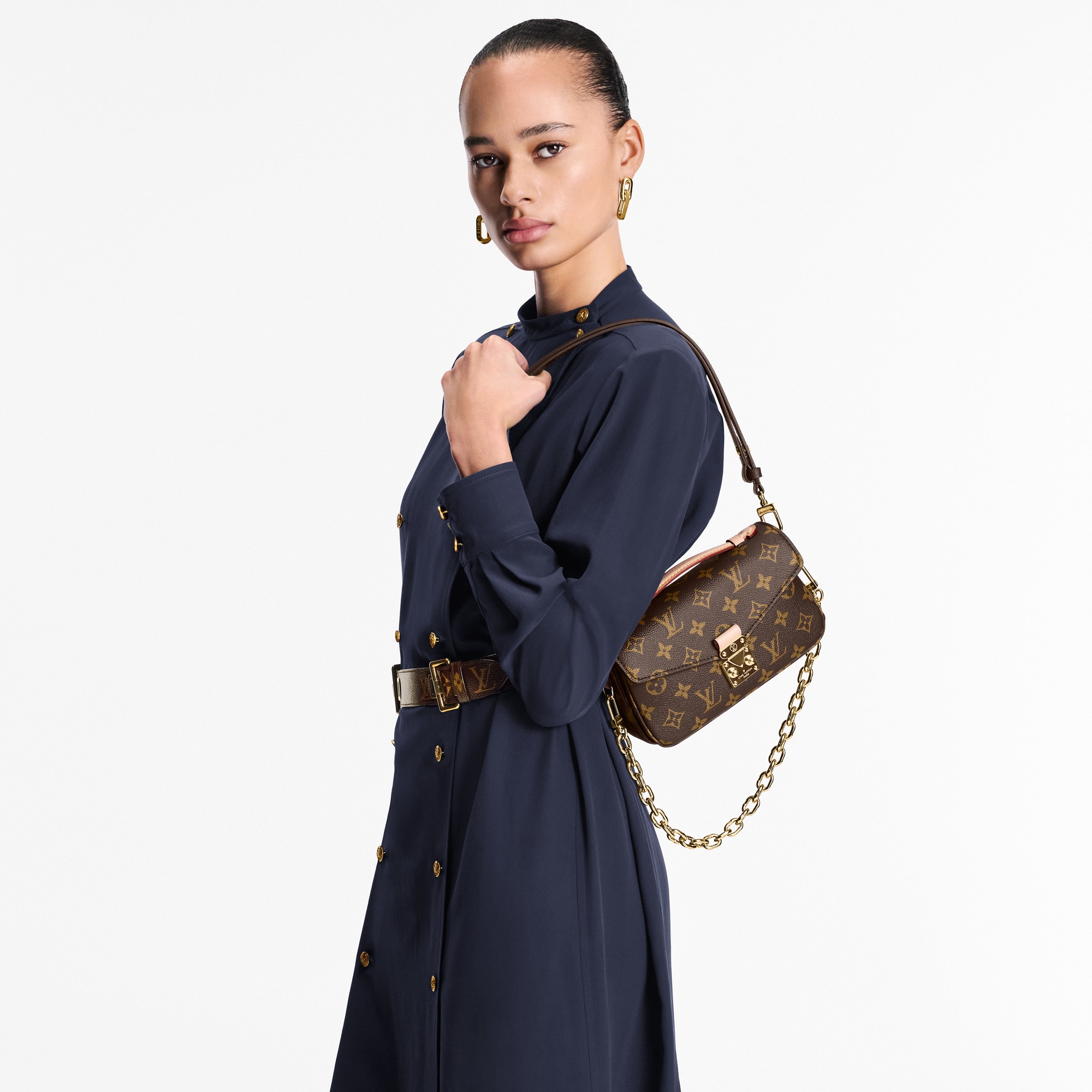 Monogram Bolsas de mano Todas las bolsas de mano Bolsa Pochette Métis East West | Louis Vuitton ® (Ampliar producto)