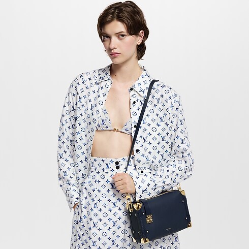 H27 Bolsas para Mujer LV Icons Bolsa Side Trunk MM | Louis Vuitton ® (Ampliar producto)