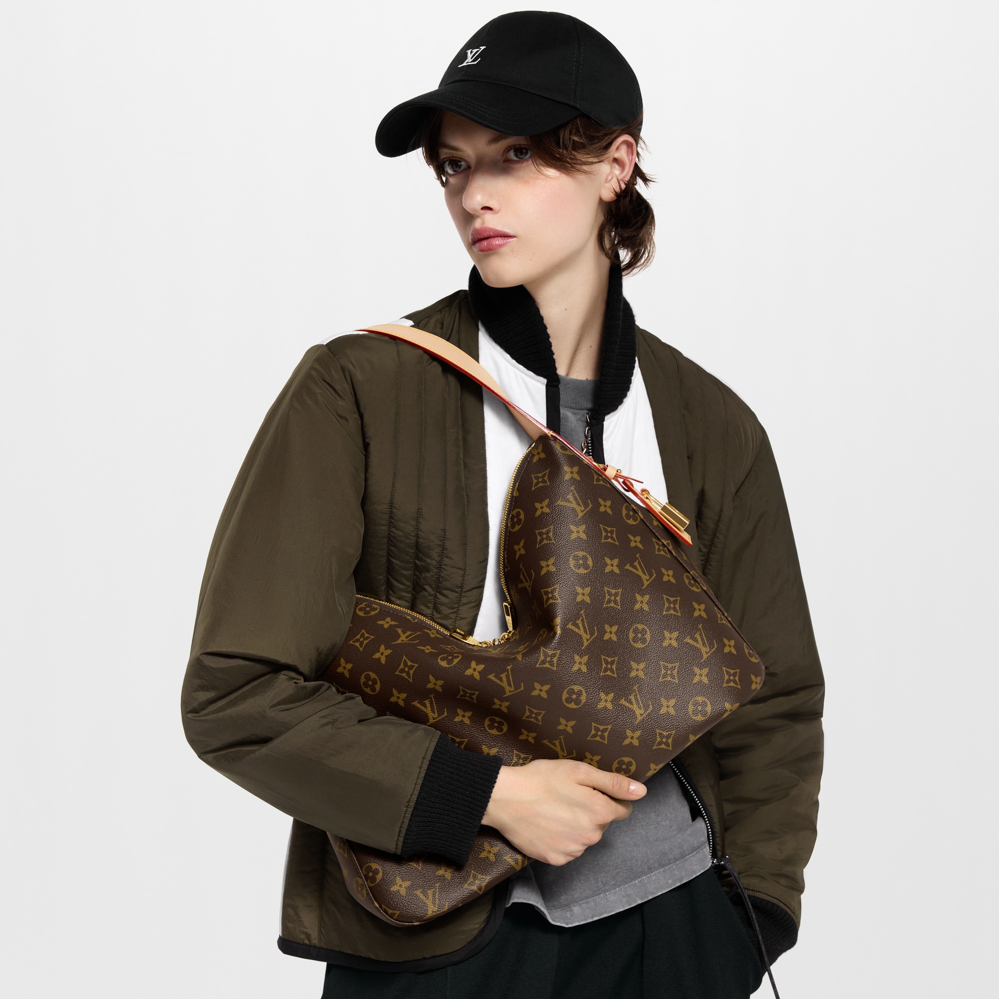 Monogram Bolsas de mano Todas las bolsas de mano Bolsa Slouchy MM | Louis Vuitton ® (Ampliar producto)