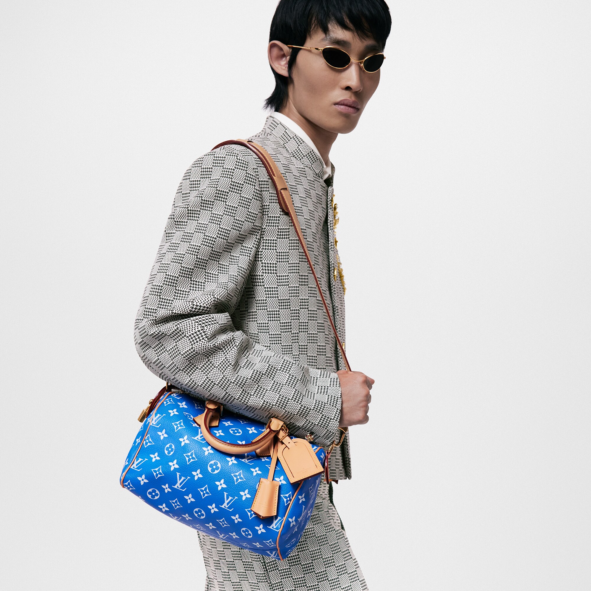 H40 Artículos de Piel y Viaje Desfile Speedy Hombre Bolsa Speedy P9 25 con correa | Louis Vuitton ® (Ampliar producto)